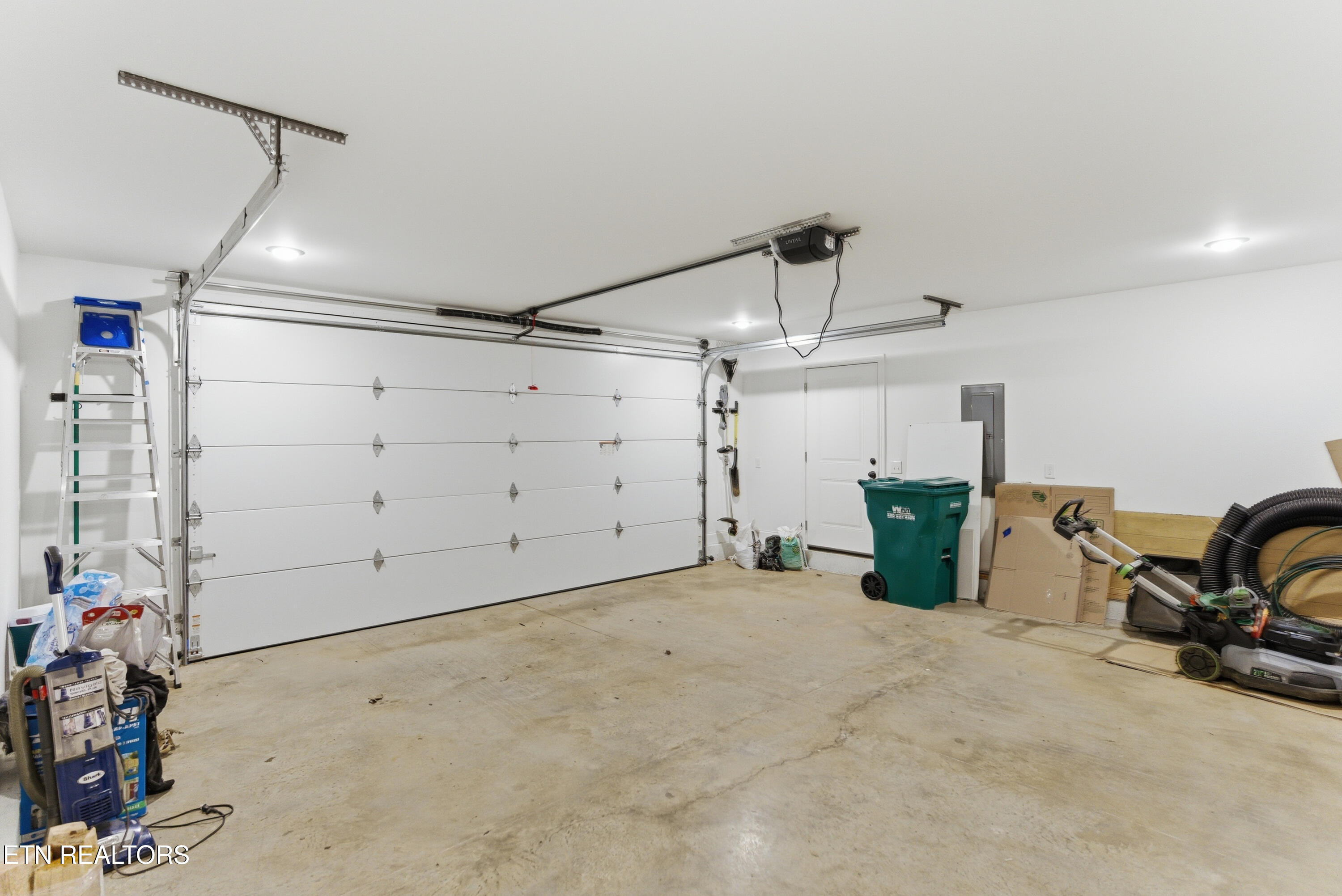 8513 Sunscape Lane Knoxville TN 37922