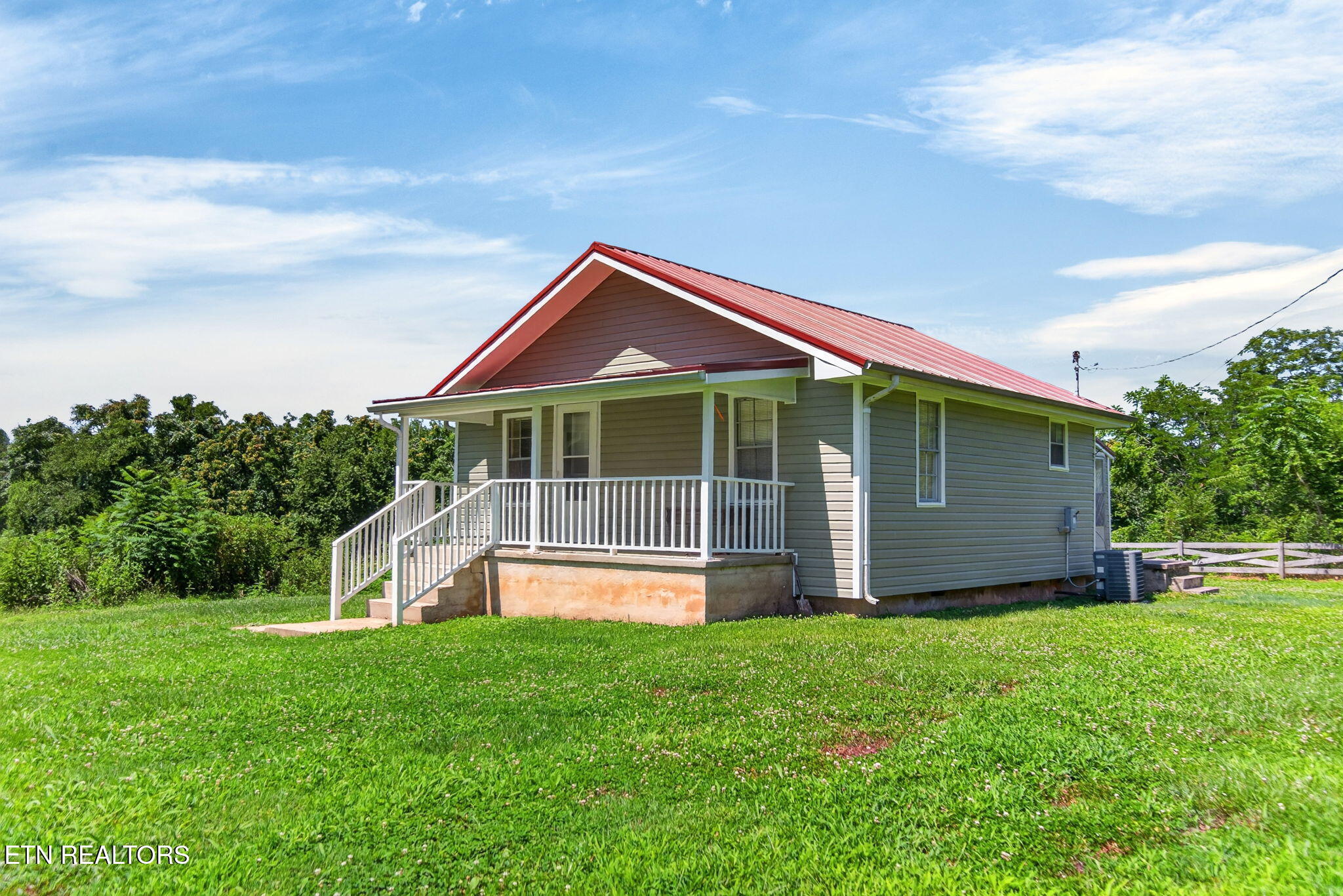 11072 Old Highway 28 Pikeville TN 37367