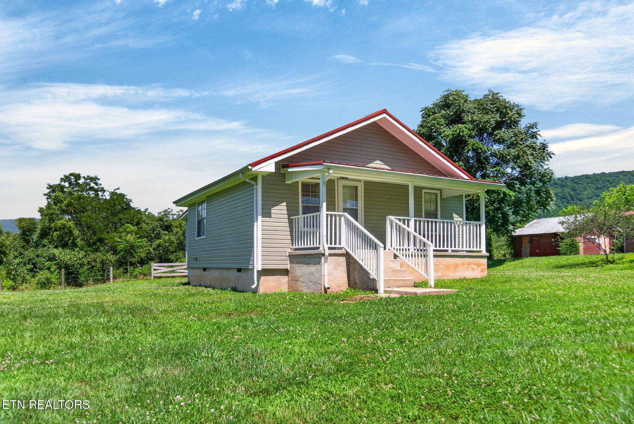 11072 Old Highway 28 Pikeville TN 37367