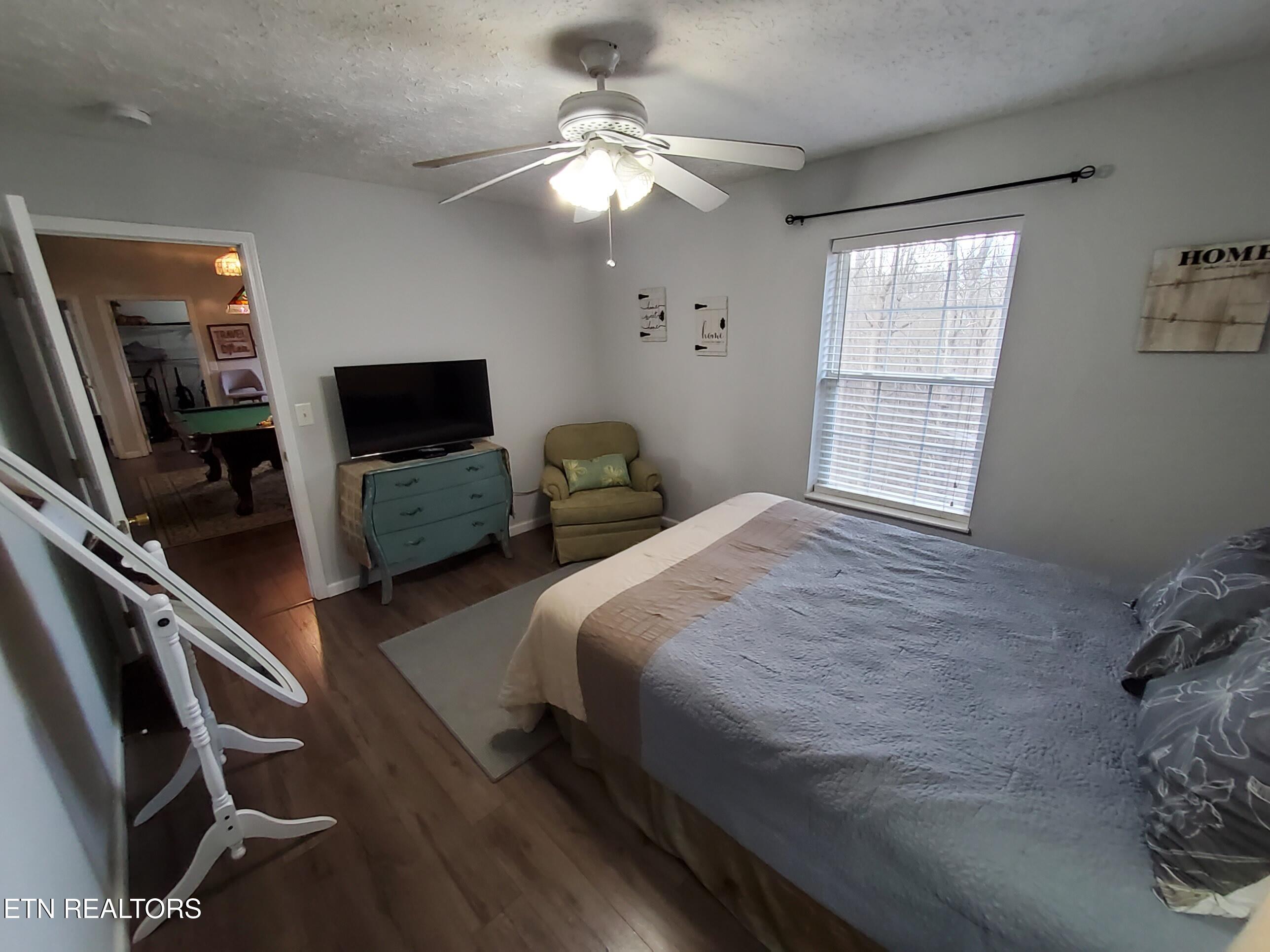 3843 Parkhurst Drive Kodak TN 37764