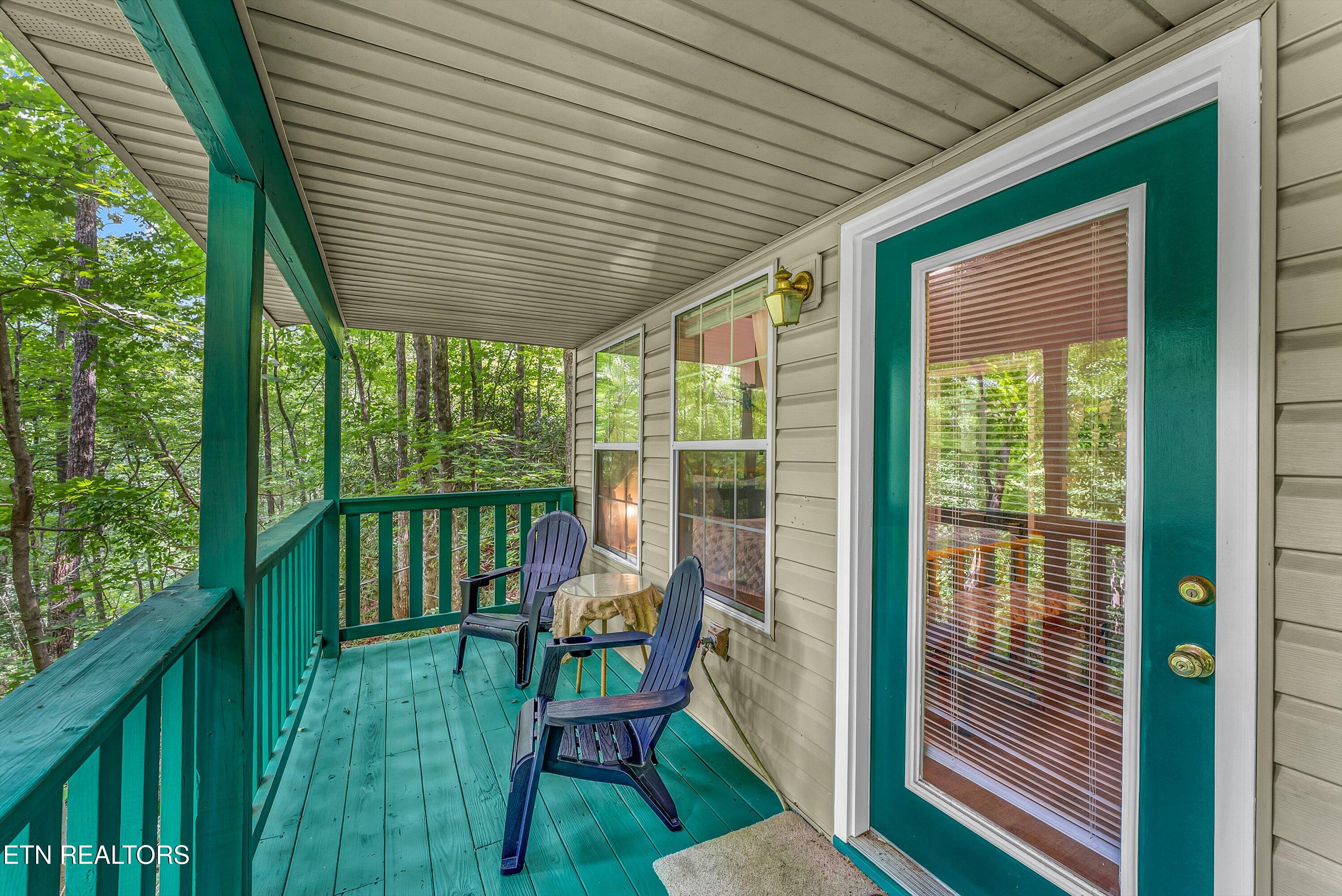 1052 Twin Oaks Road Gatlinburg TN 37738
