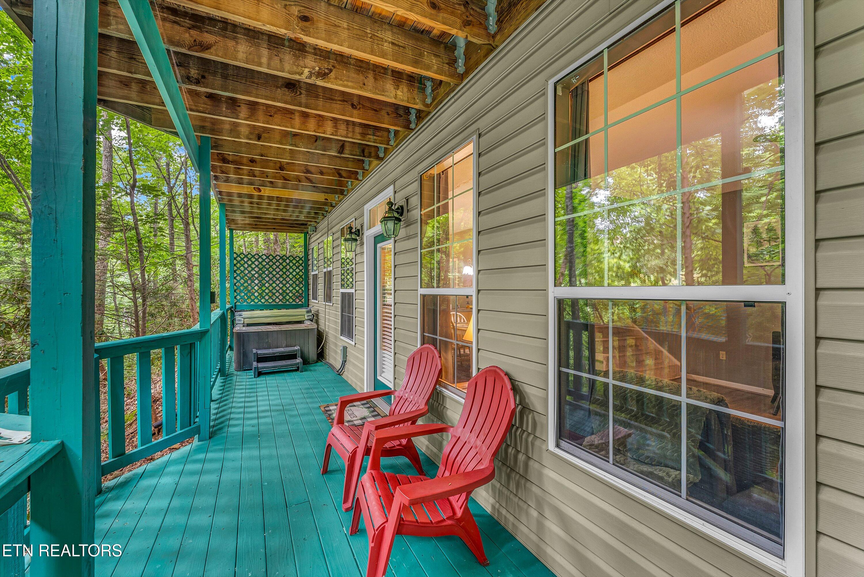 1052 Twin Oaks Road Gatlinburg TN 37738