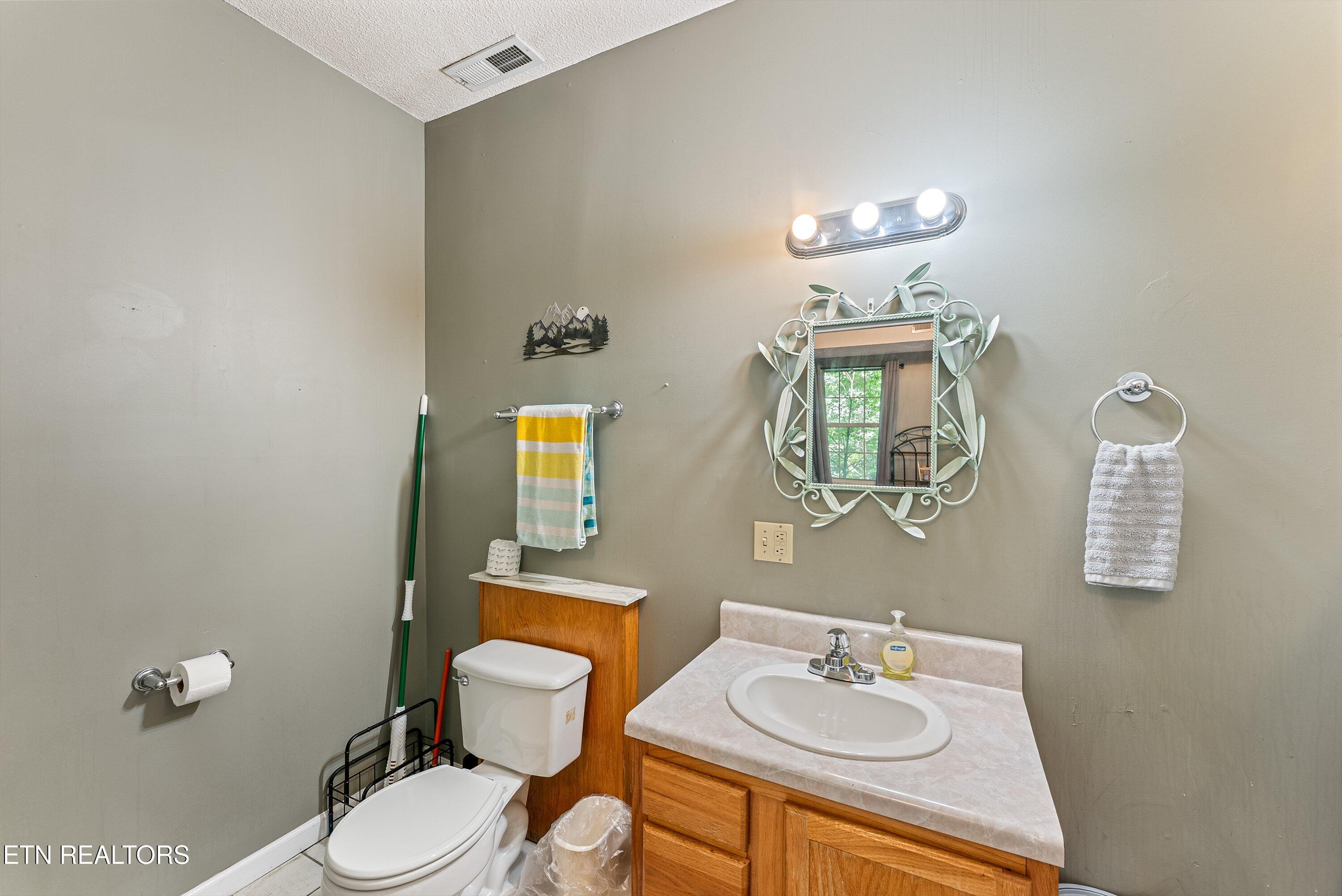 1052 Twin Oaks Road Gatlinburg TN 37738