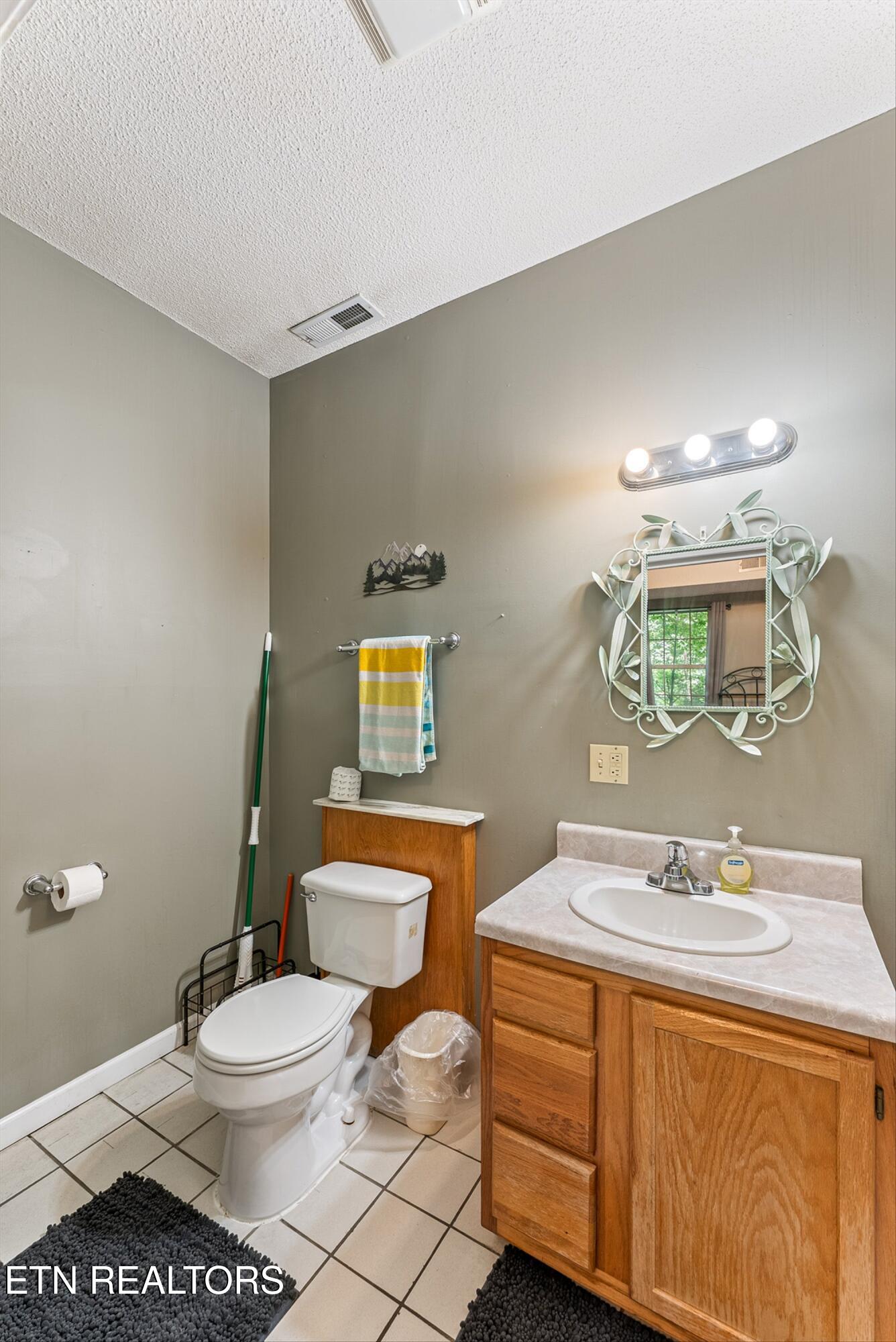 1052 Twin Oaks Road Gatlinburg TN 37738