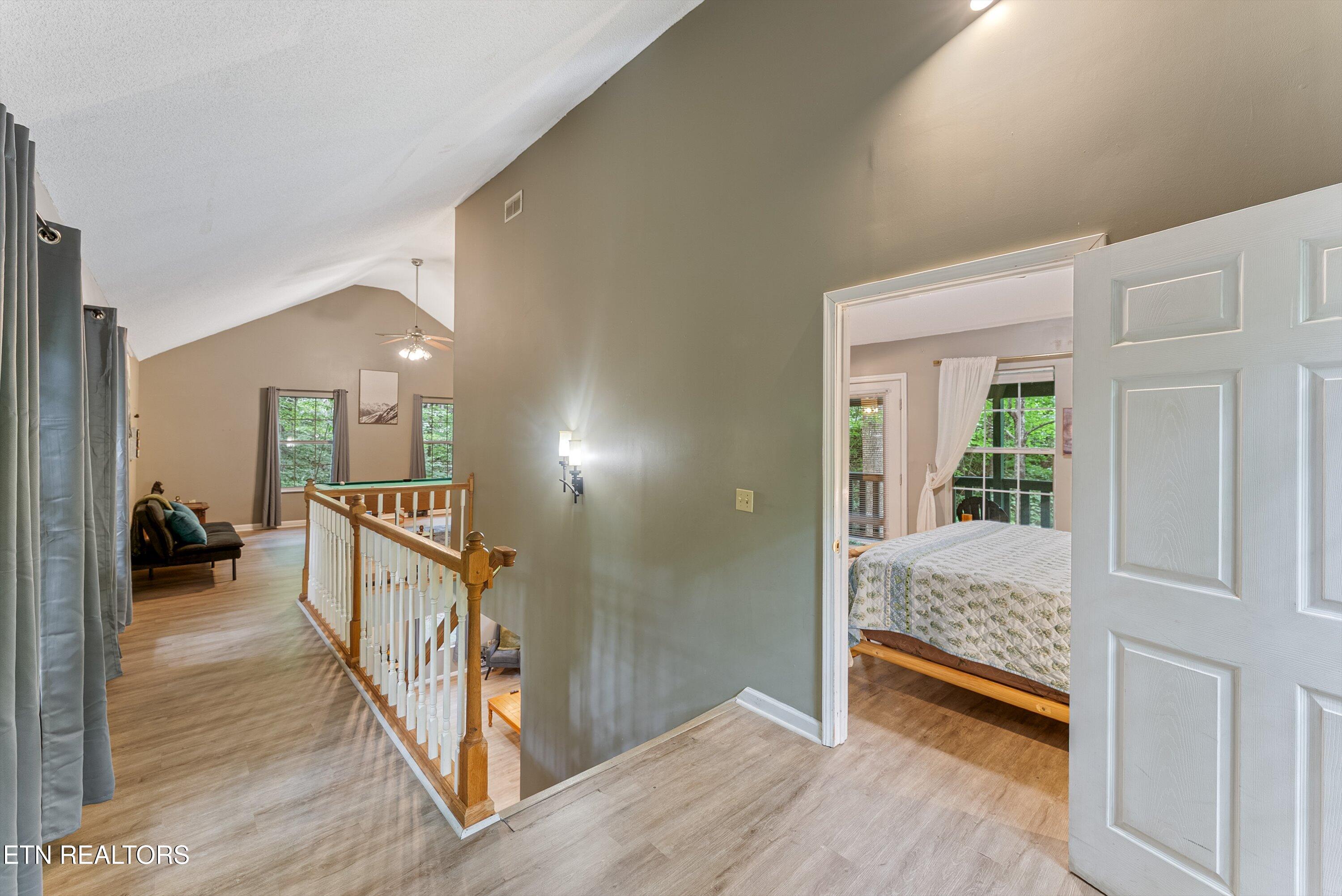 1052 Twin Oaks Road Gatlinburg TN 37738