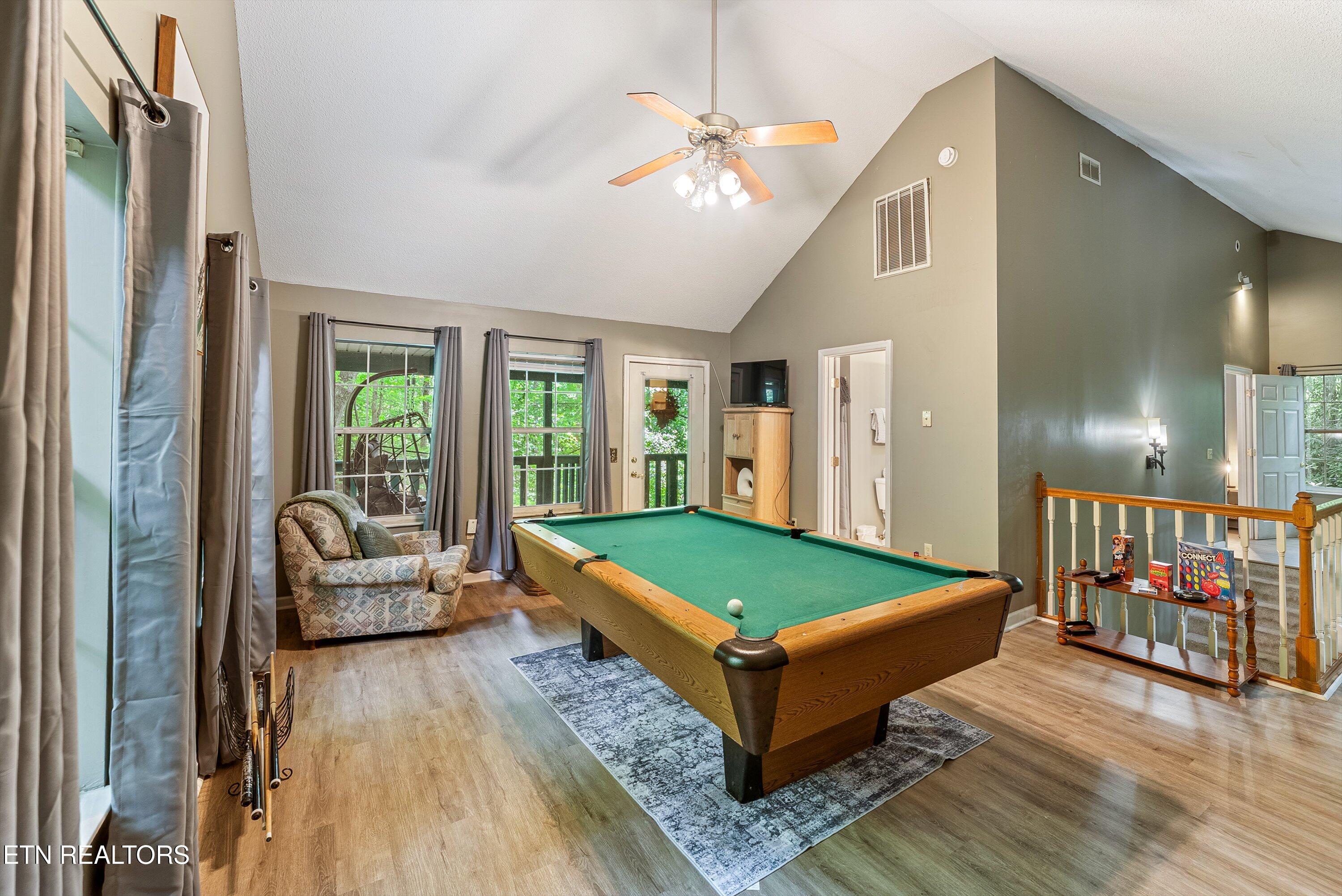 1052 Twin Oaks Road Gatlinburg TN 37738