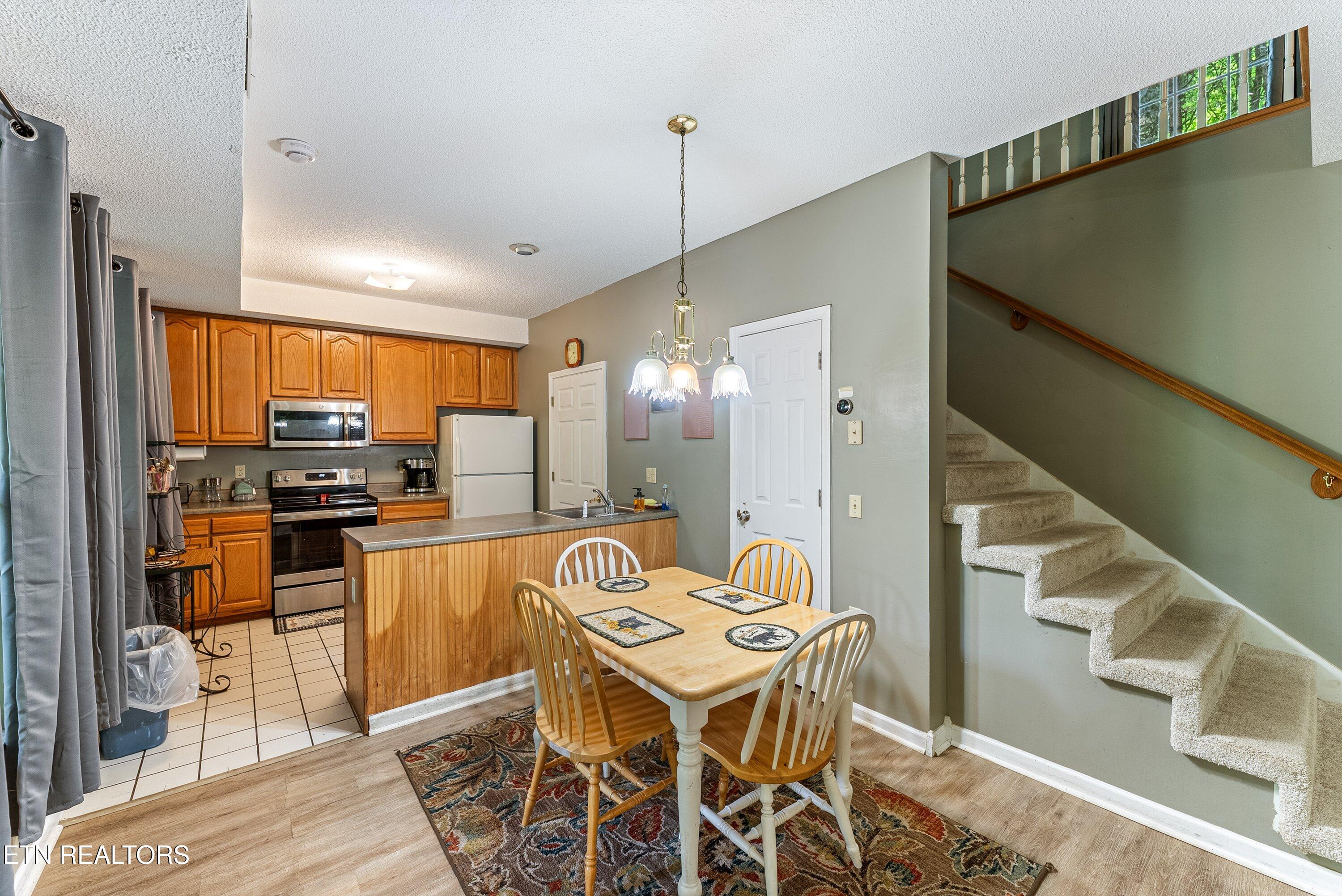 1052 Twin Oaks Road Gatlinburg TN 37738