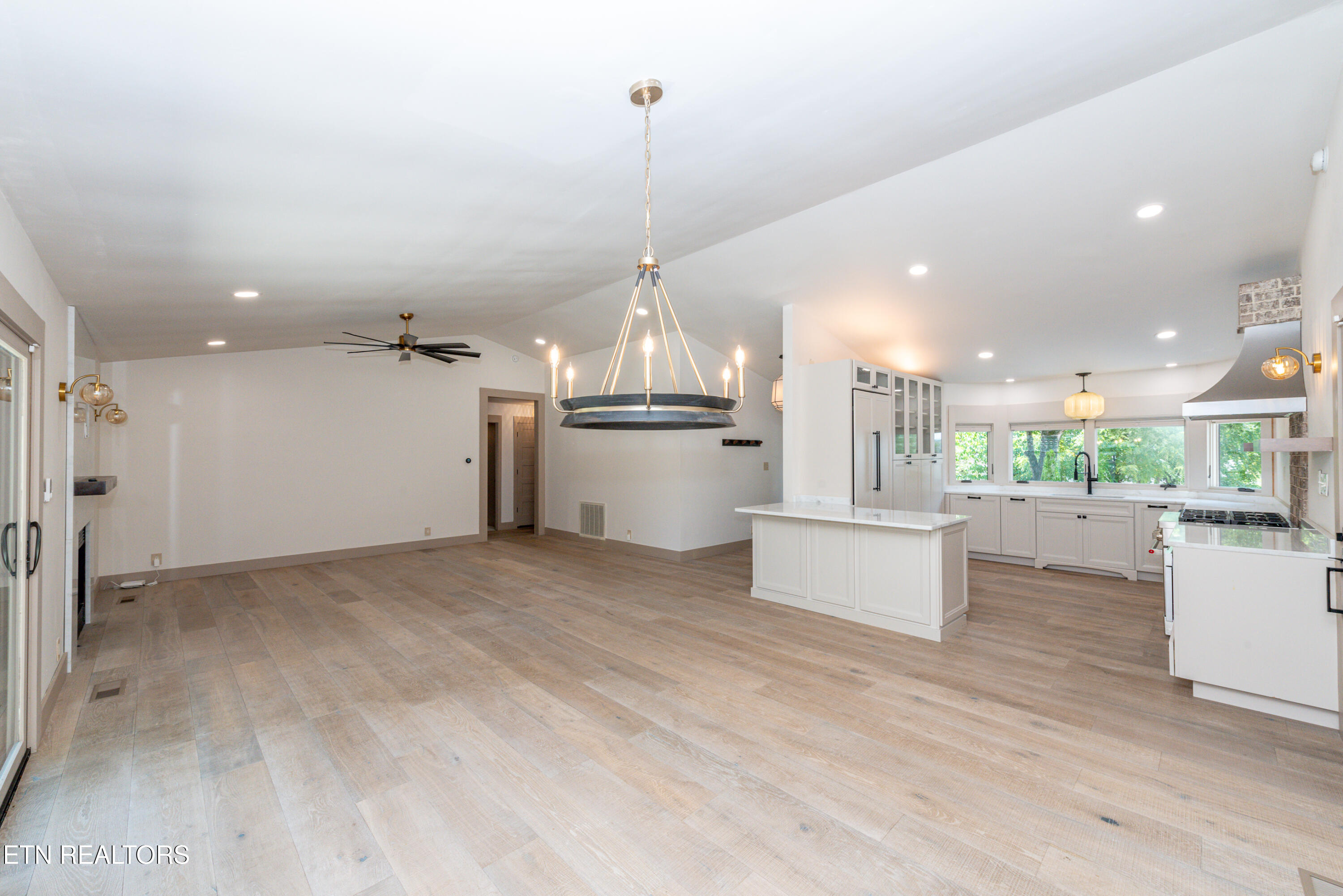 626 Copperfield Drive Knoxville TN 37934