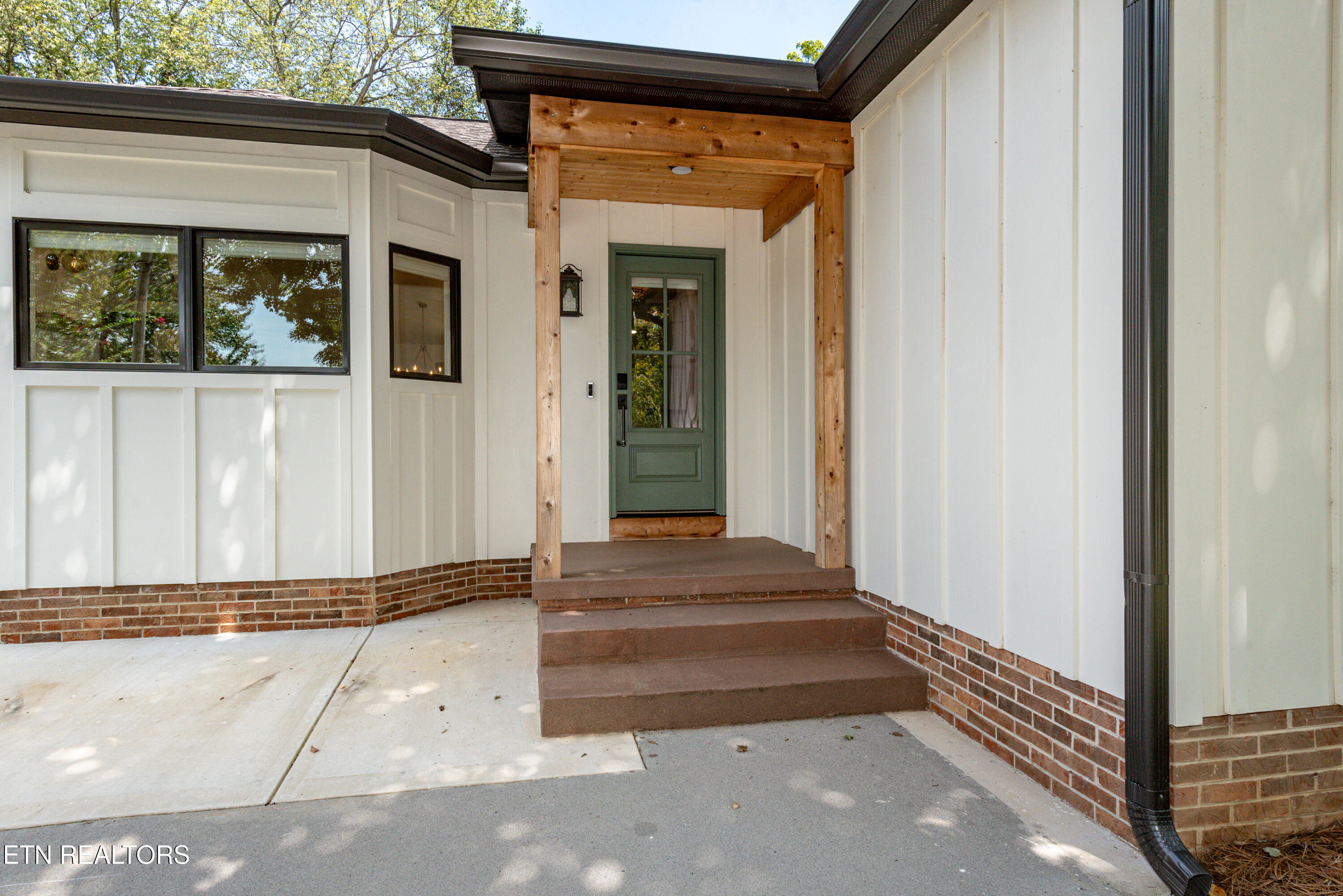626 Copperfield Drive Knoxville TN 37934