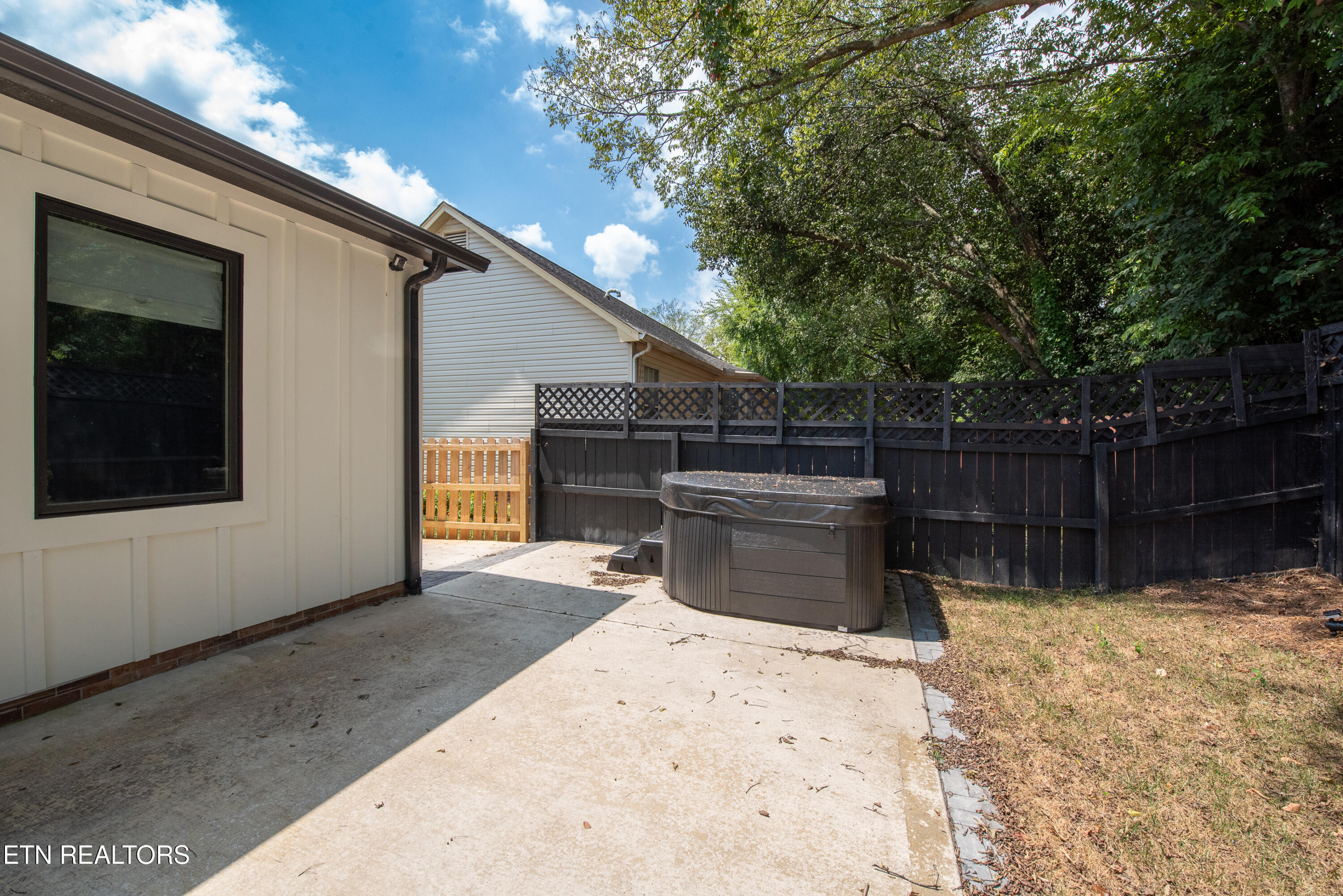626 Copperfield Drive Knoxville TN 37934
