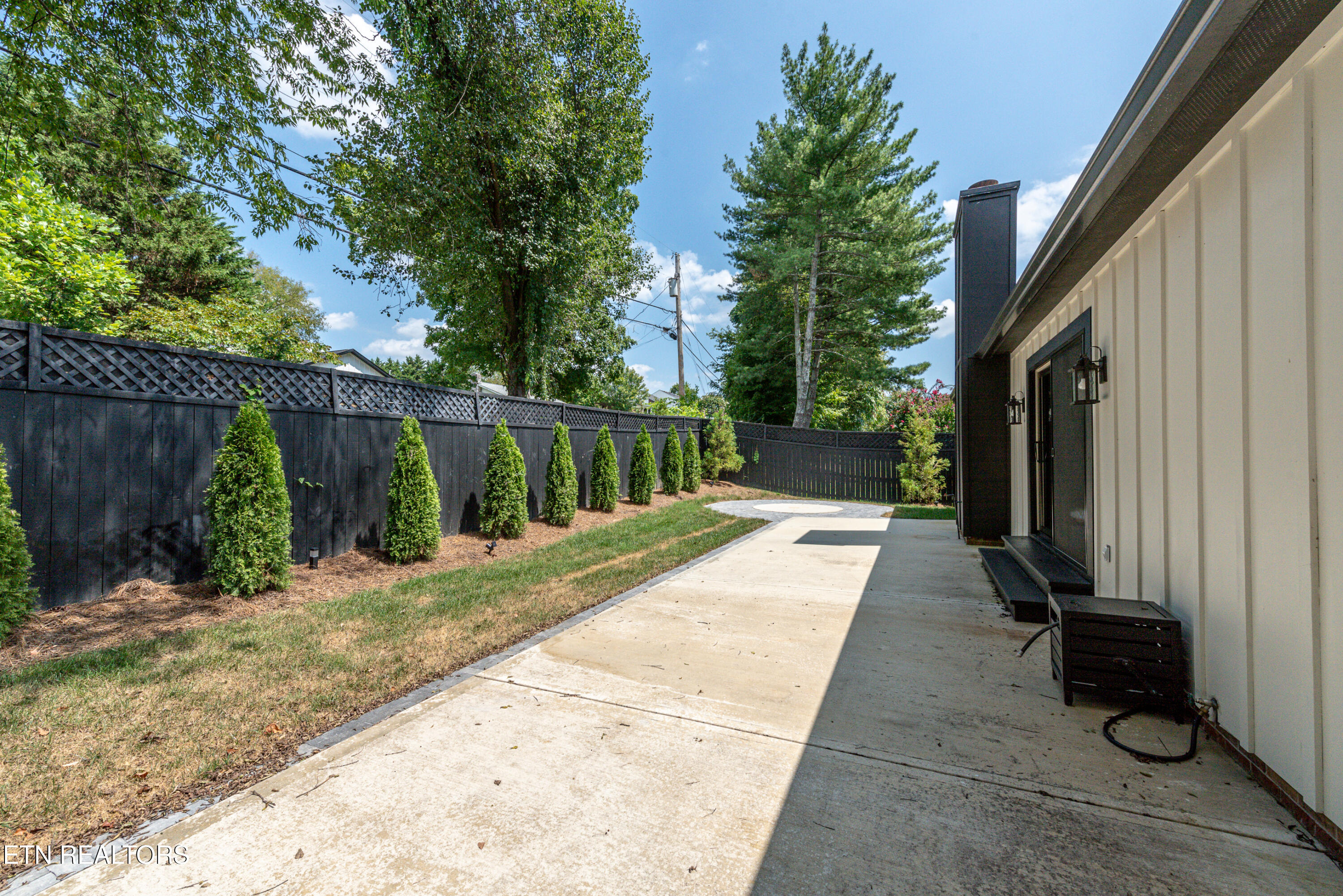 626 Copperfield Drive Knoxville TN 37934