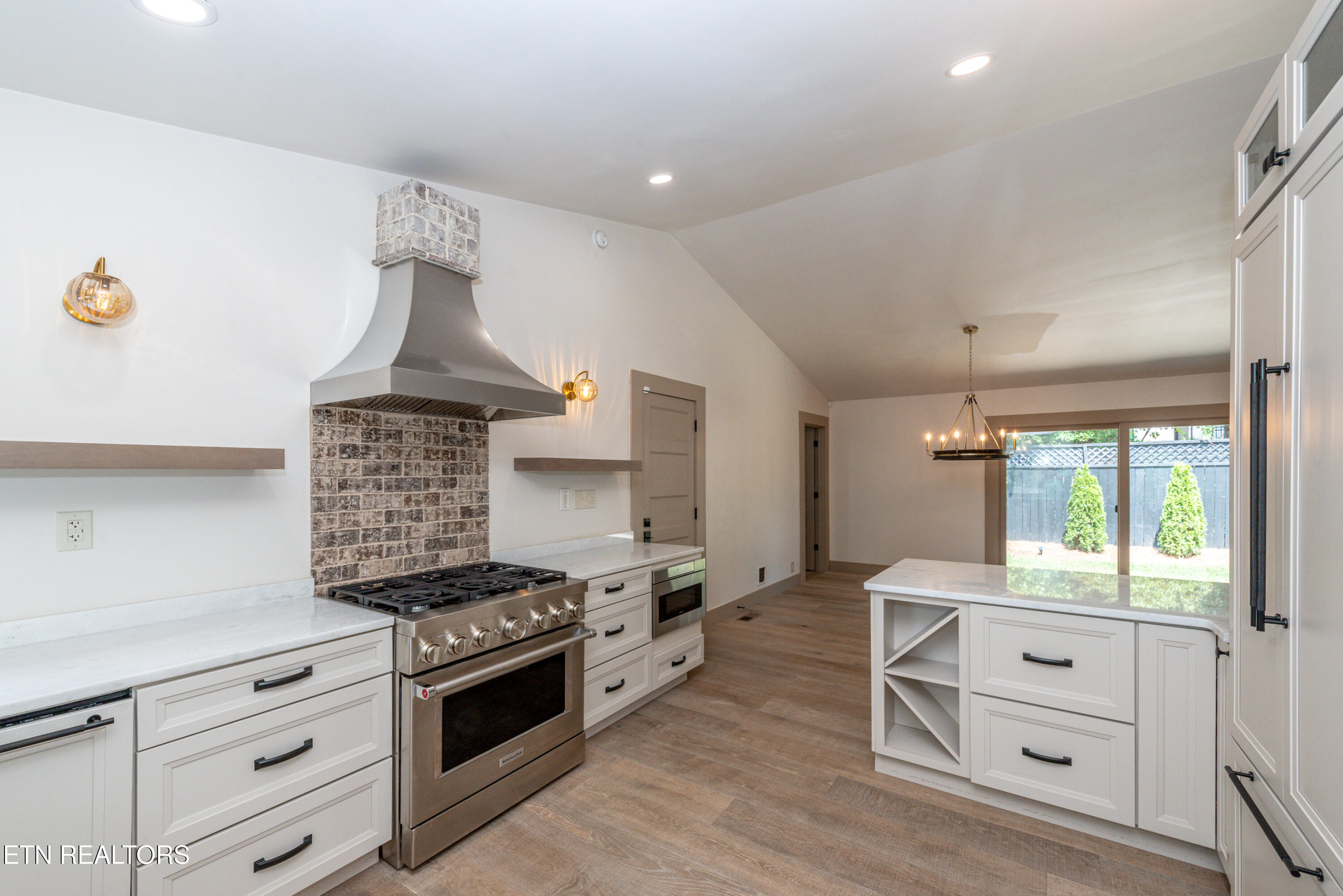 626 Copperfield Drive Knoxville TN 37934