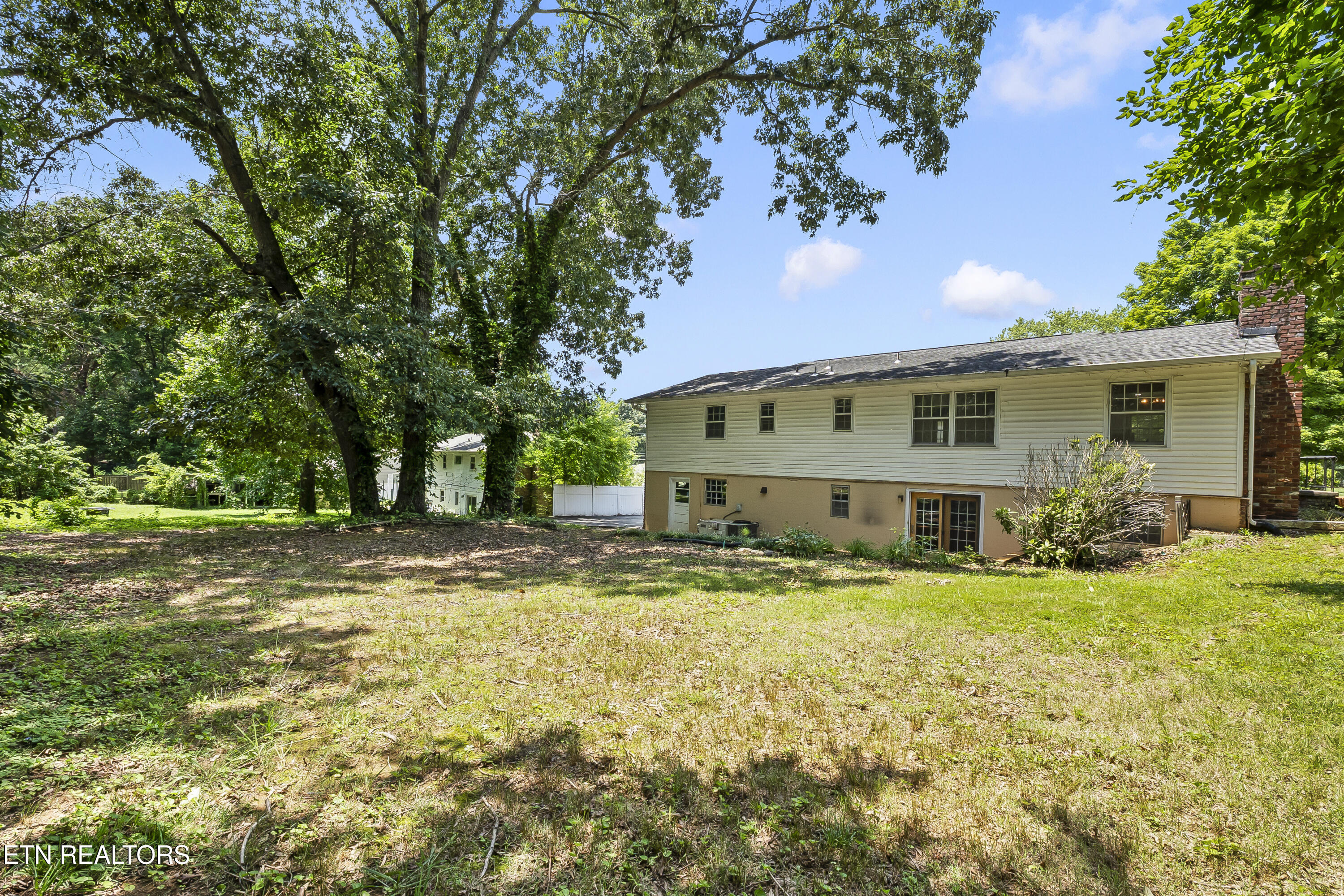 7720 Devonshire Drive Knoxville TN 37919