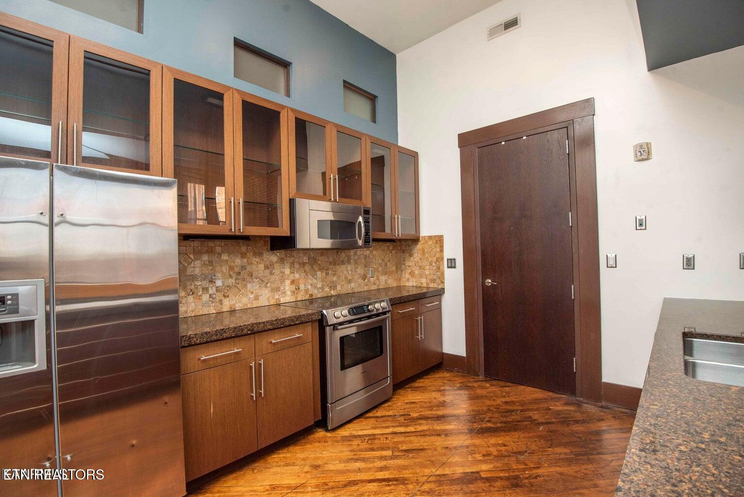 129 W Jackson Avenue Knoxville TN 37902