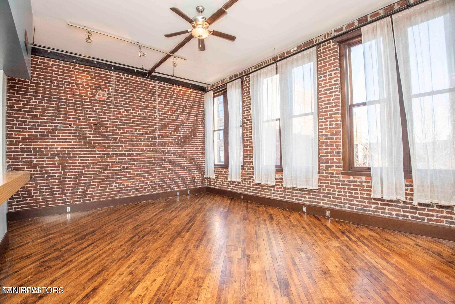 129 W Jackson Avenue Knoxville TN 37902