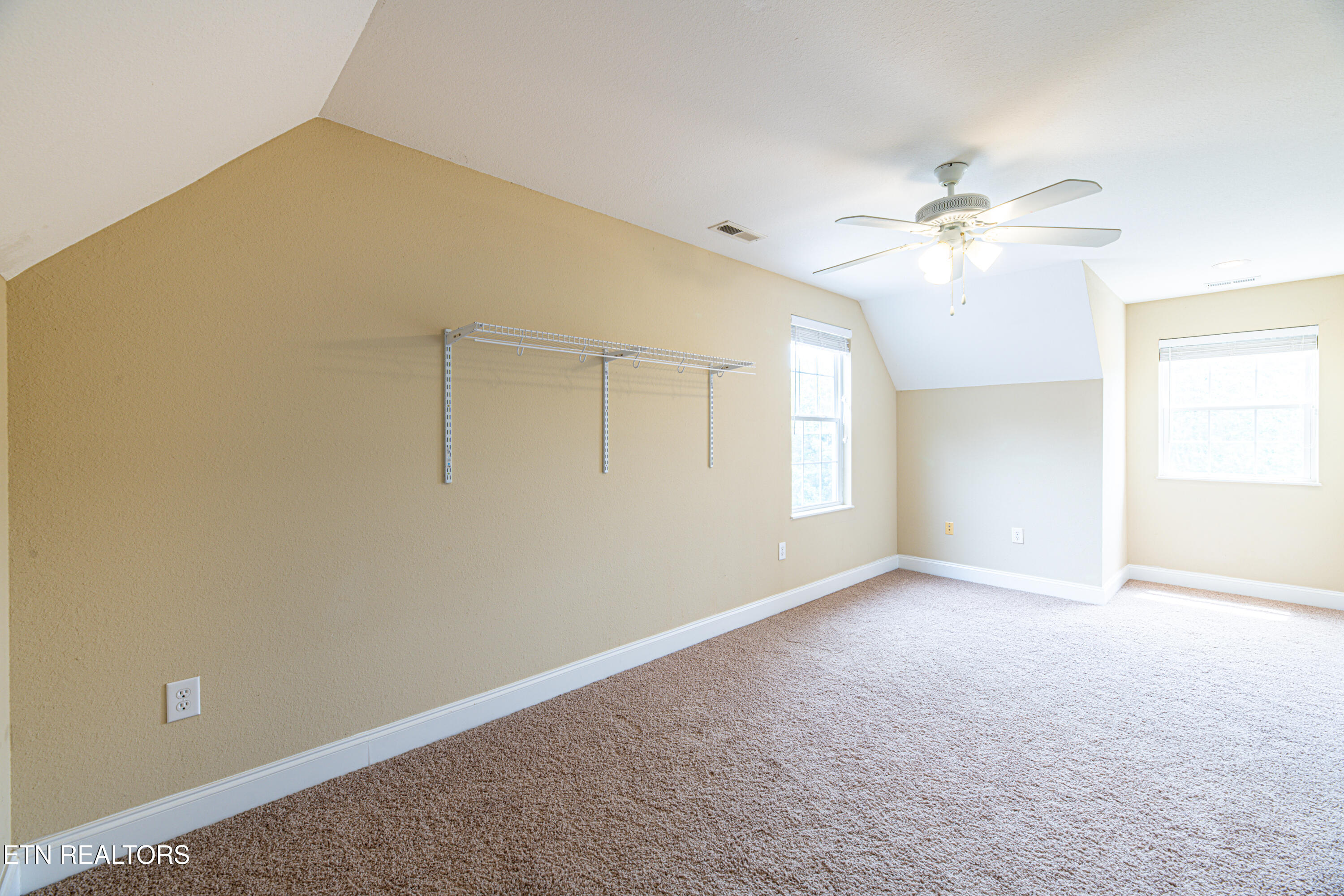 7211 Remagen Lane Knoxville TN 37920