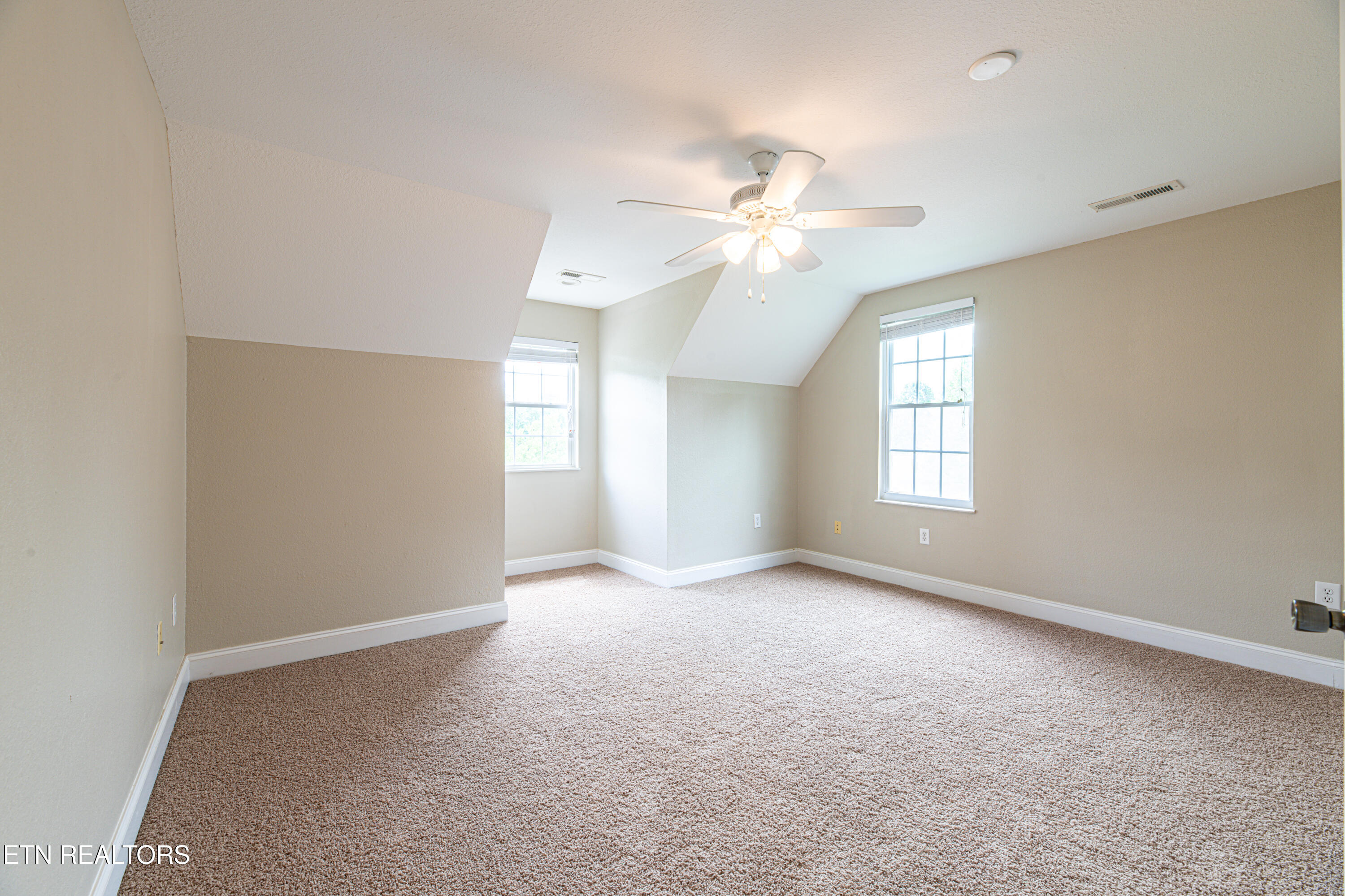 7211 Remagen Lane Knoxville TN 37920