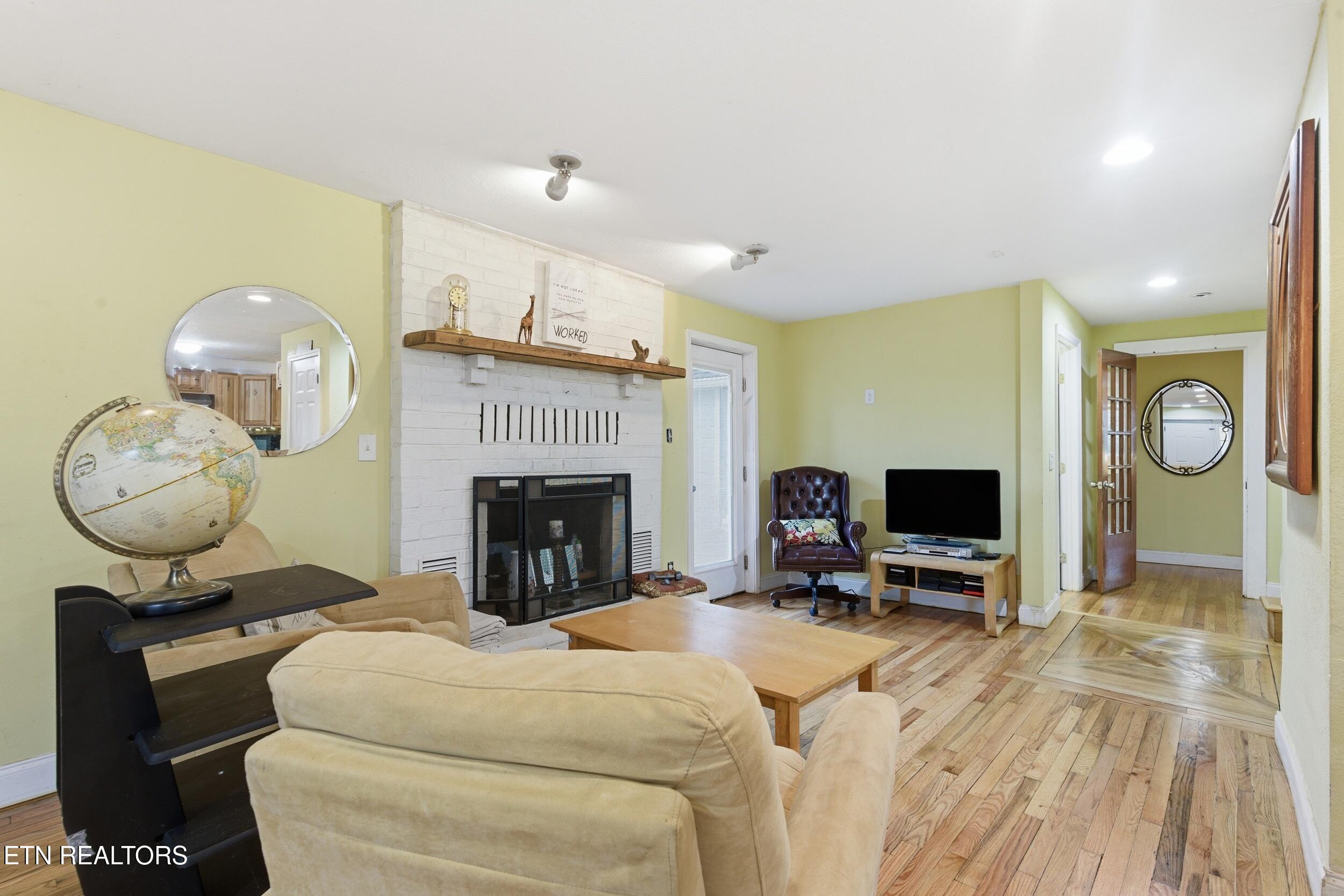 1134 Wallace Road Knoxville TN 37919