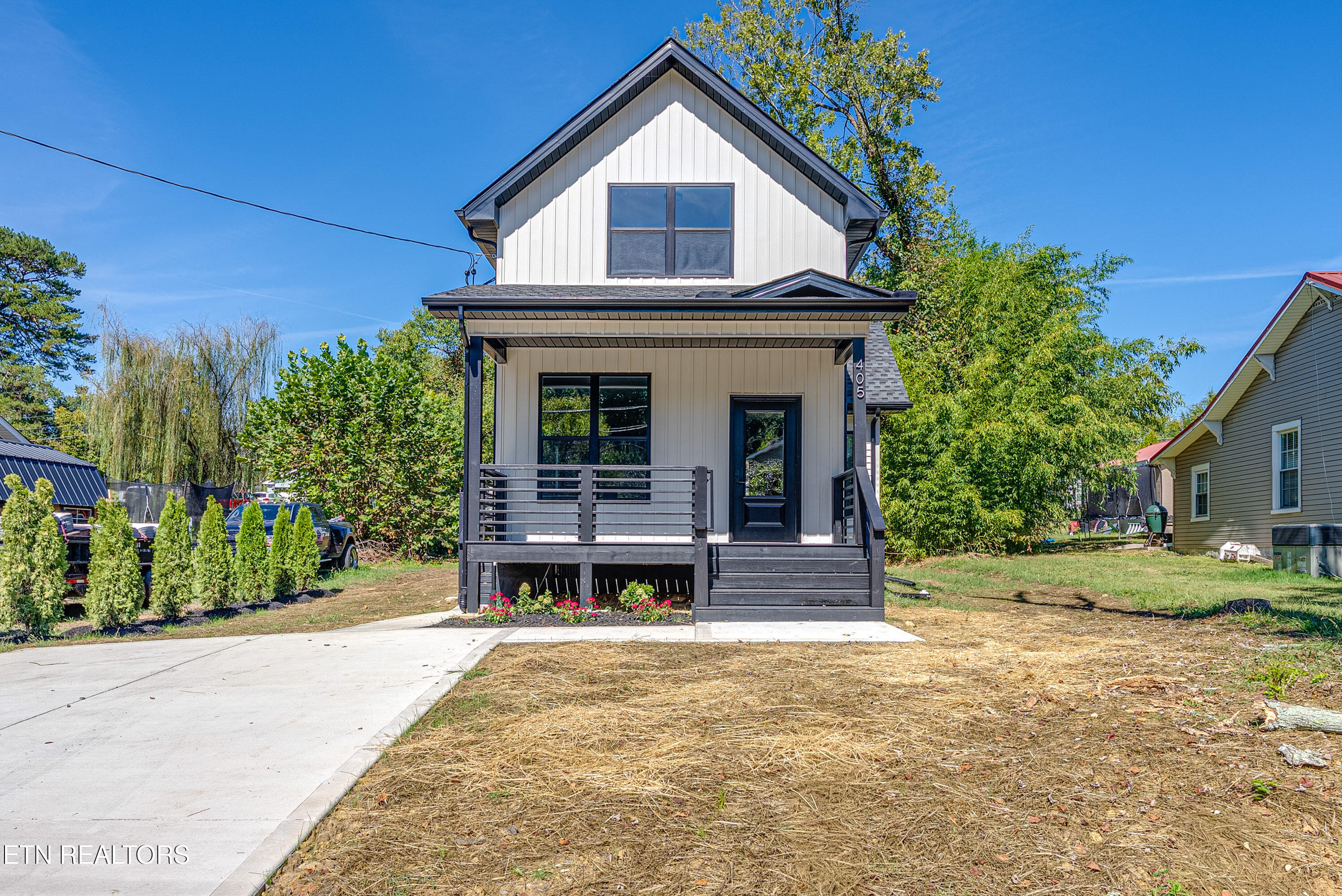 405 Forestal Drive Knoxville TN 37918