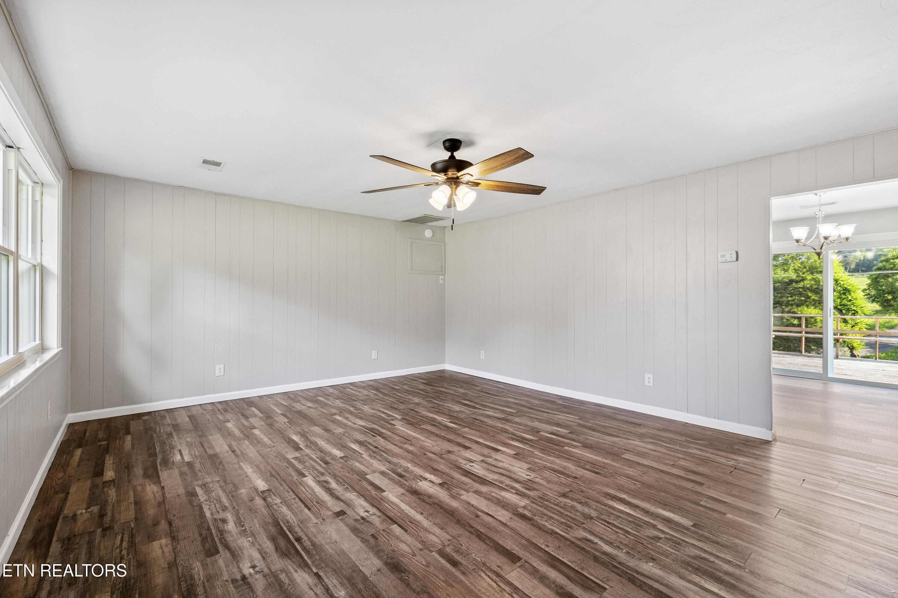 2003 Arch Rock Drive Sevierville TN 37876