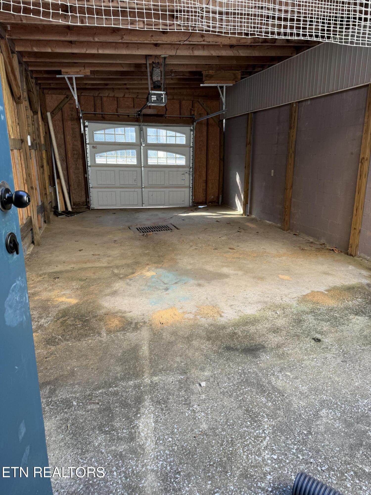426 N Roane Street Harriman TN 37748