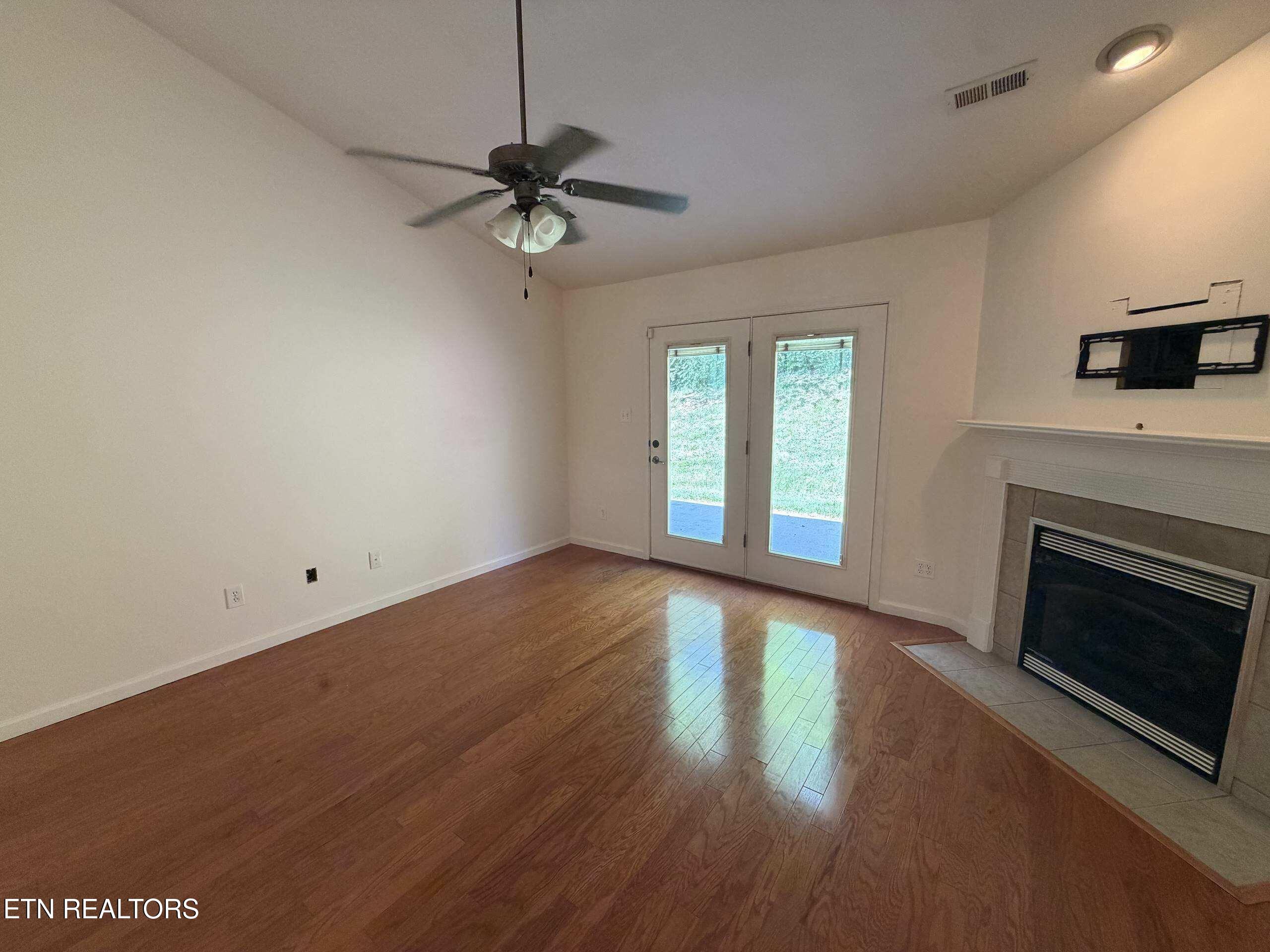 8852 Carriage House Way Knoxville TN 37923