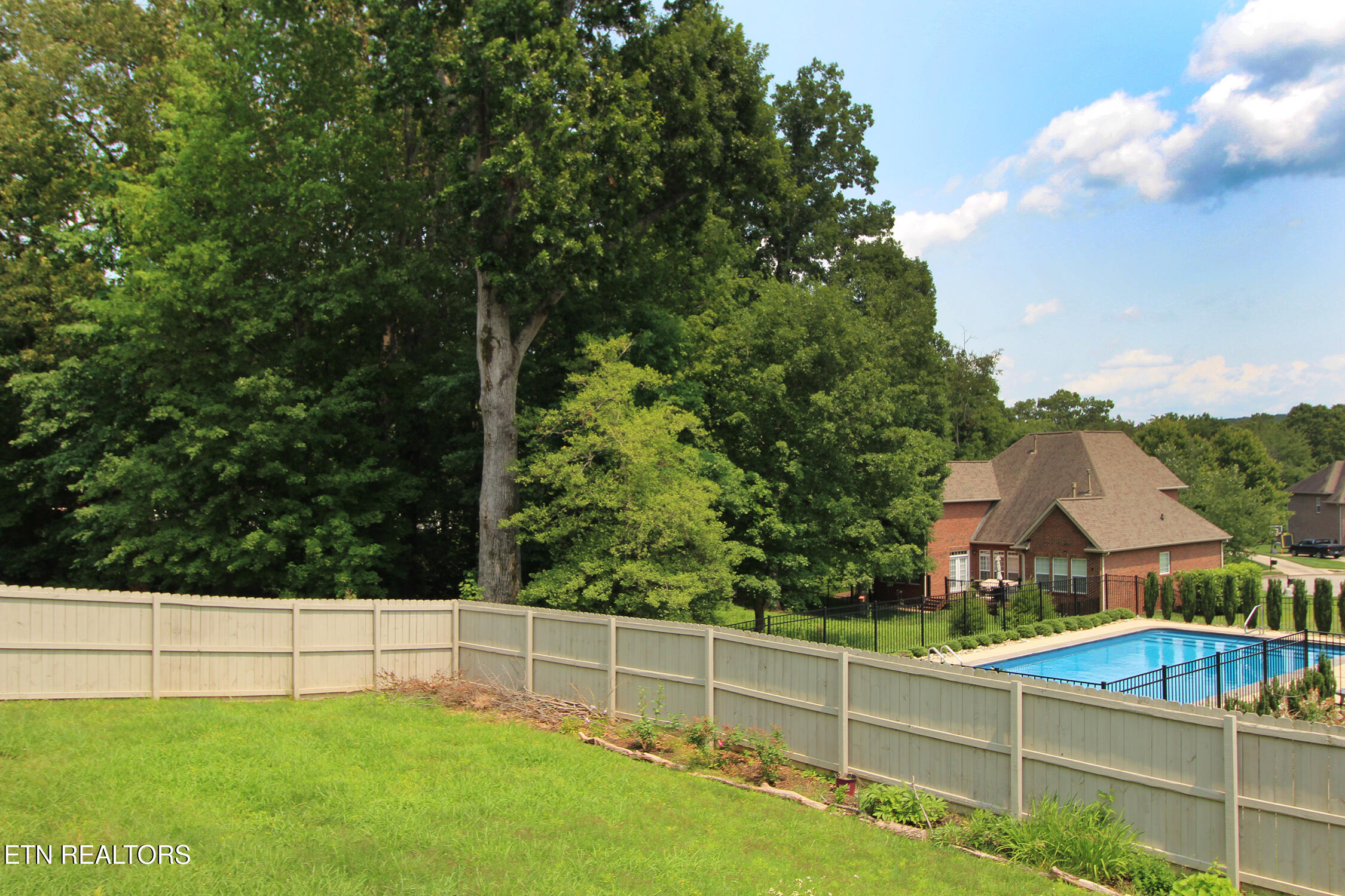 1222 Harrison Glen Lane Knoxville TN 37922