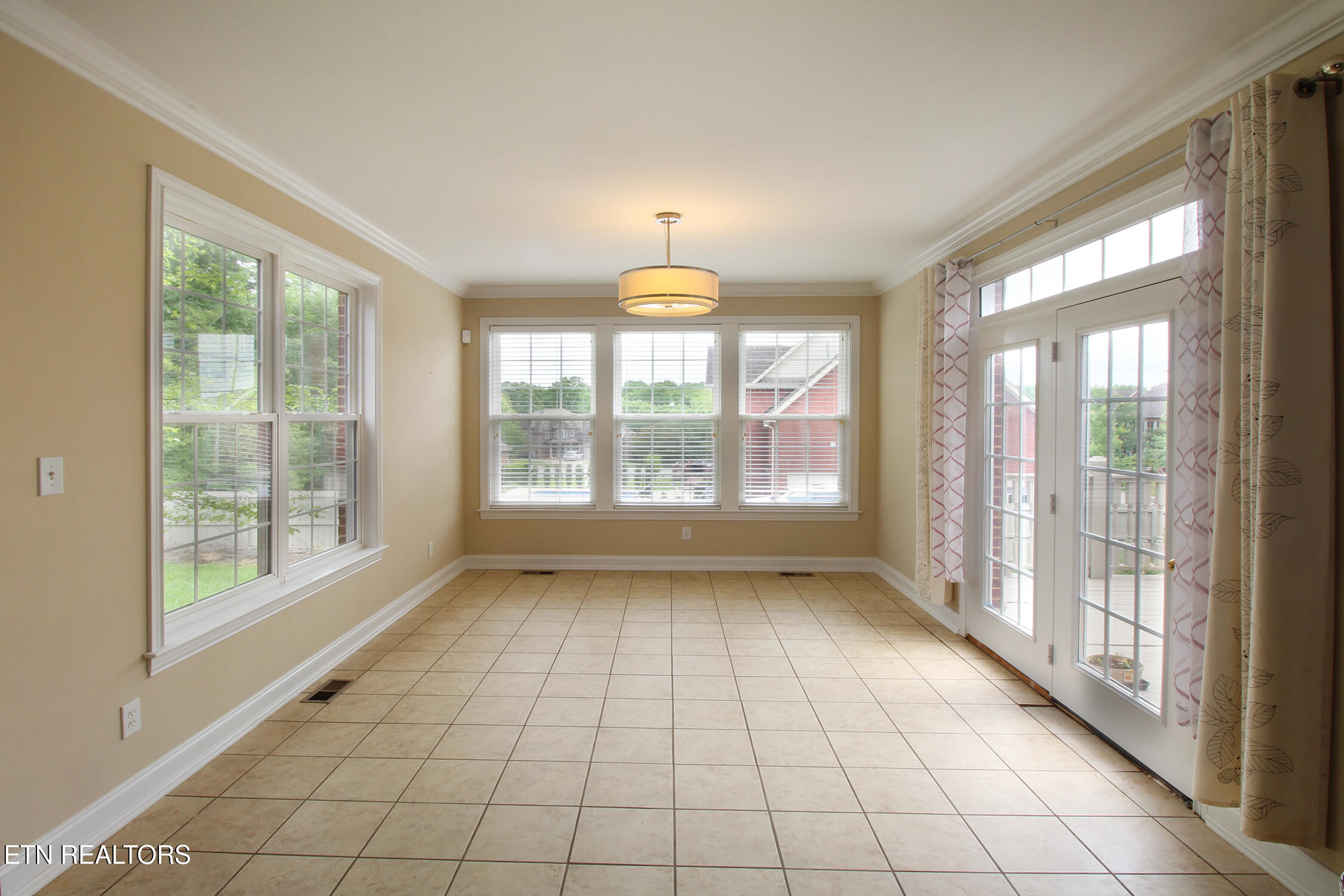 1222 Harrison Glen Lane Knoxville TN 37922