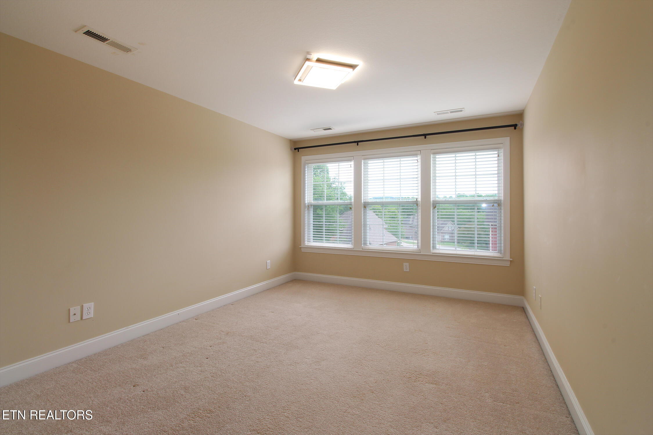 1222 Harrison Glen Lane Knoxville TN 37922