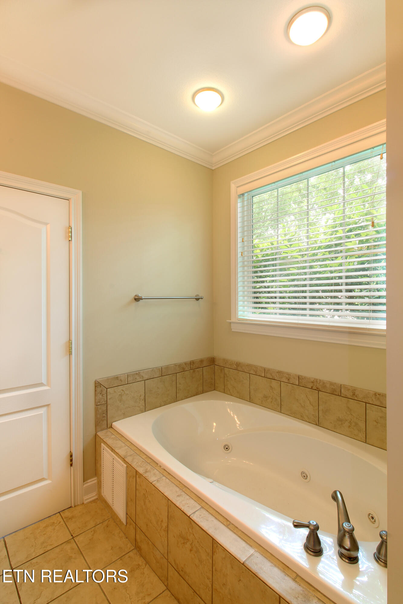 1222 Harrison Glen Lane Knoxville TN 37922