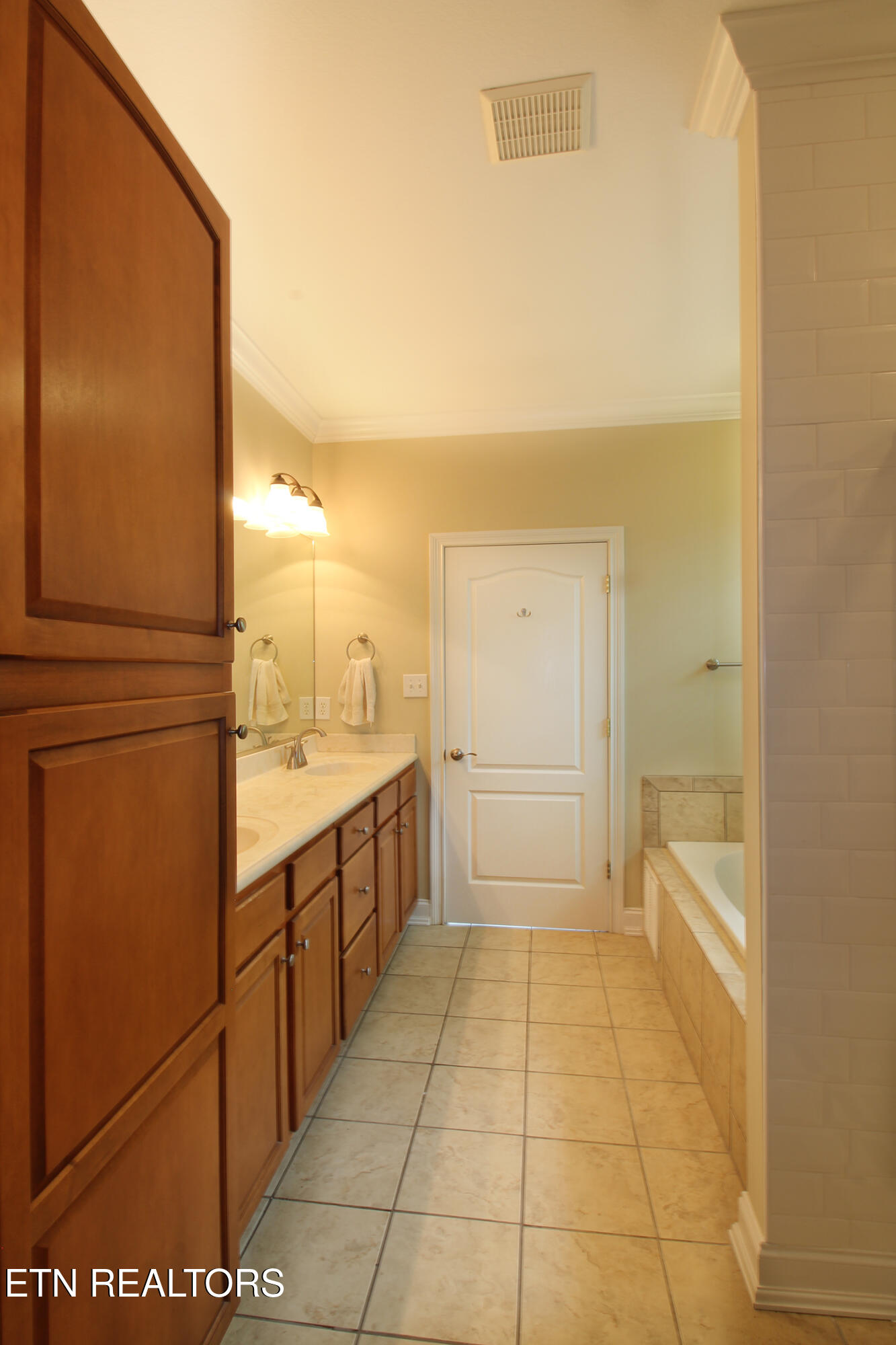 1222 Harrison Glen Lane Knoxville TN 37922