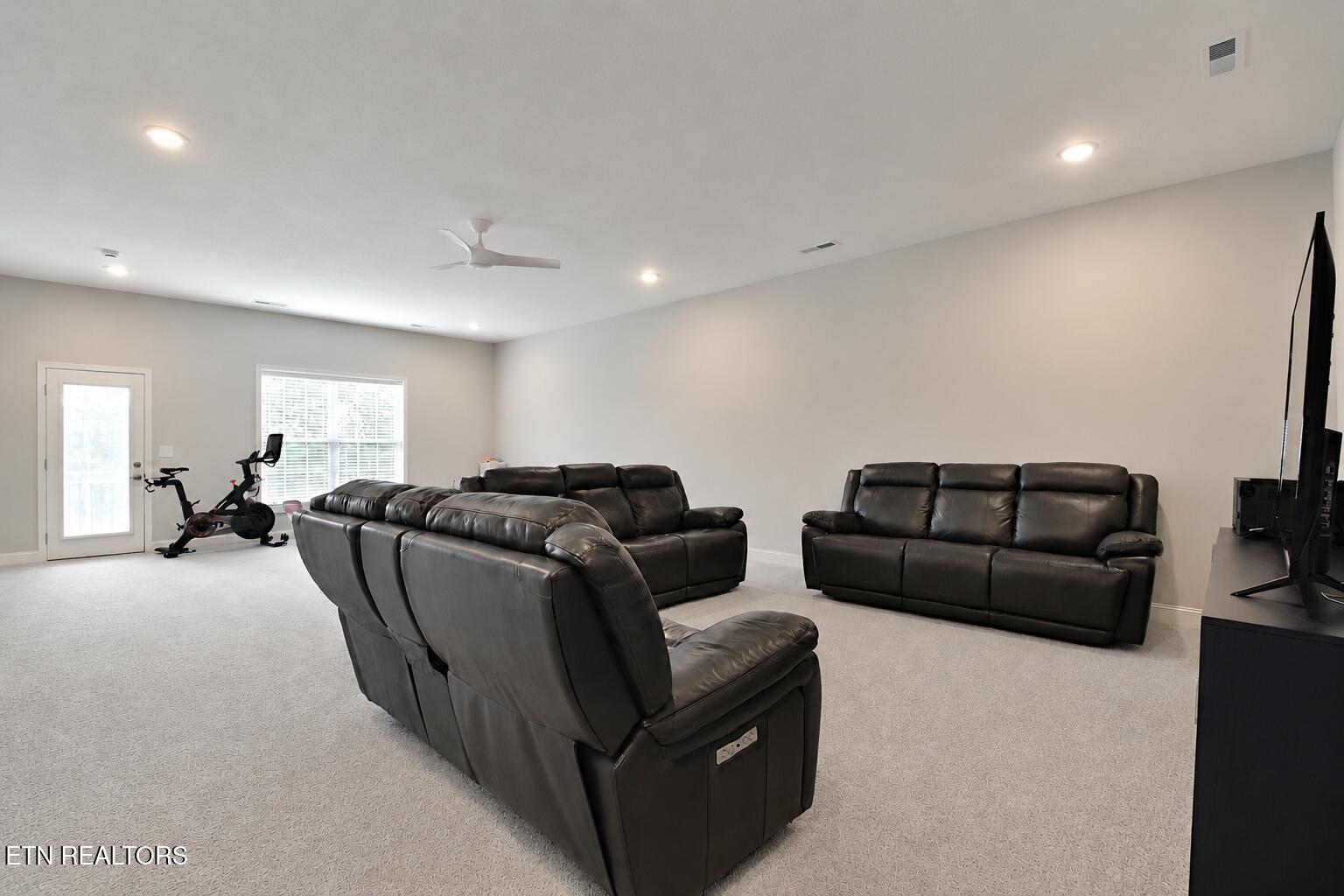 11045 Hunters Knoll Lane Knoxville TN 37932