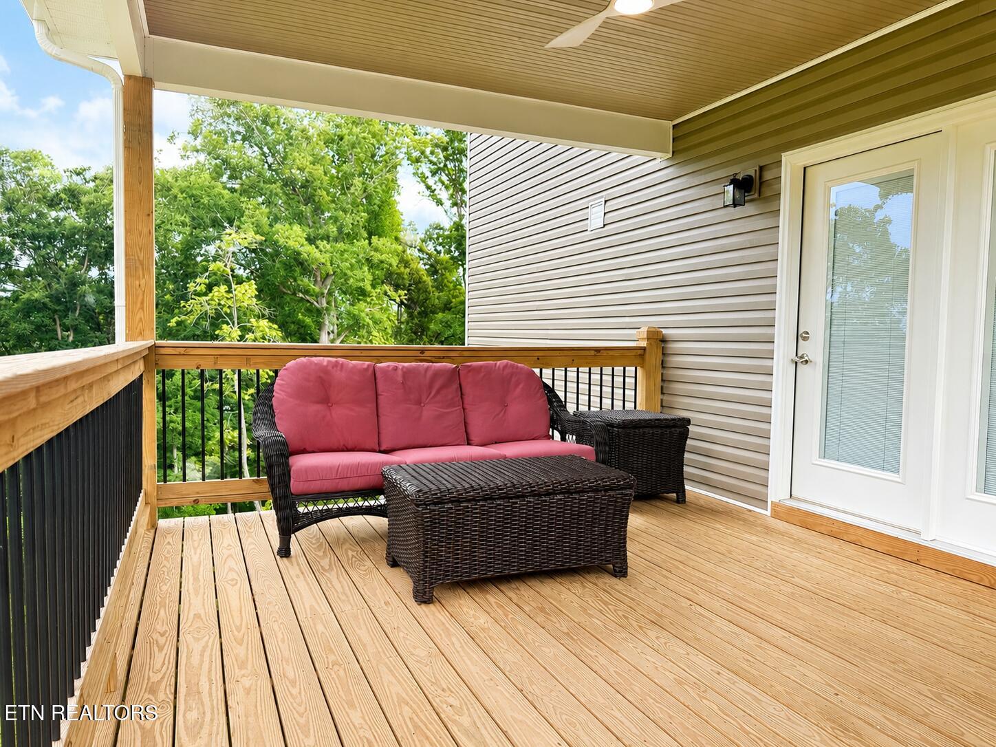 11045 Hunters Knoll Lane Knoxville TN 37932