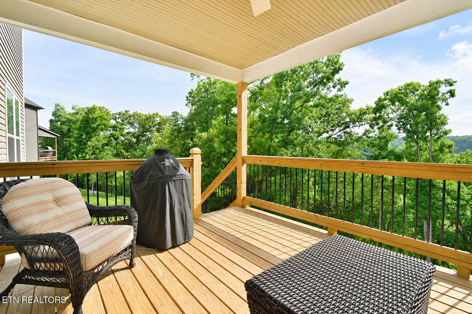 11045 Hunters Knoll Lane Knoxville TN 37932