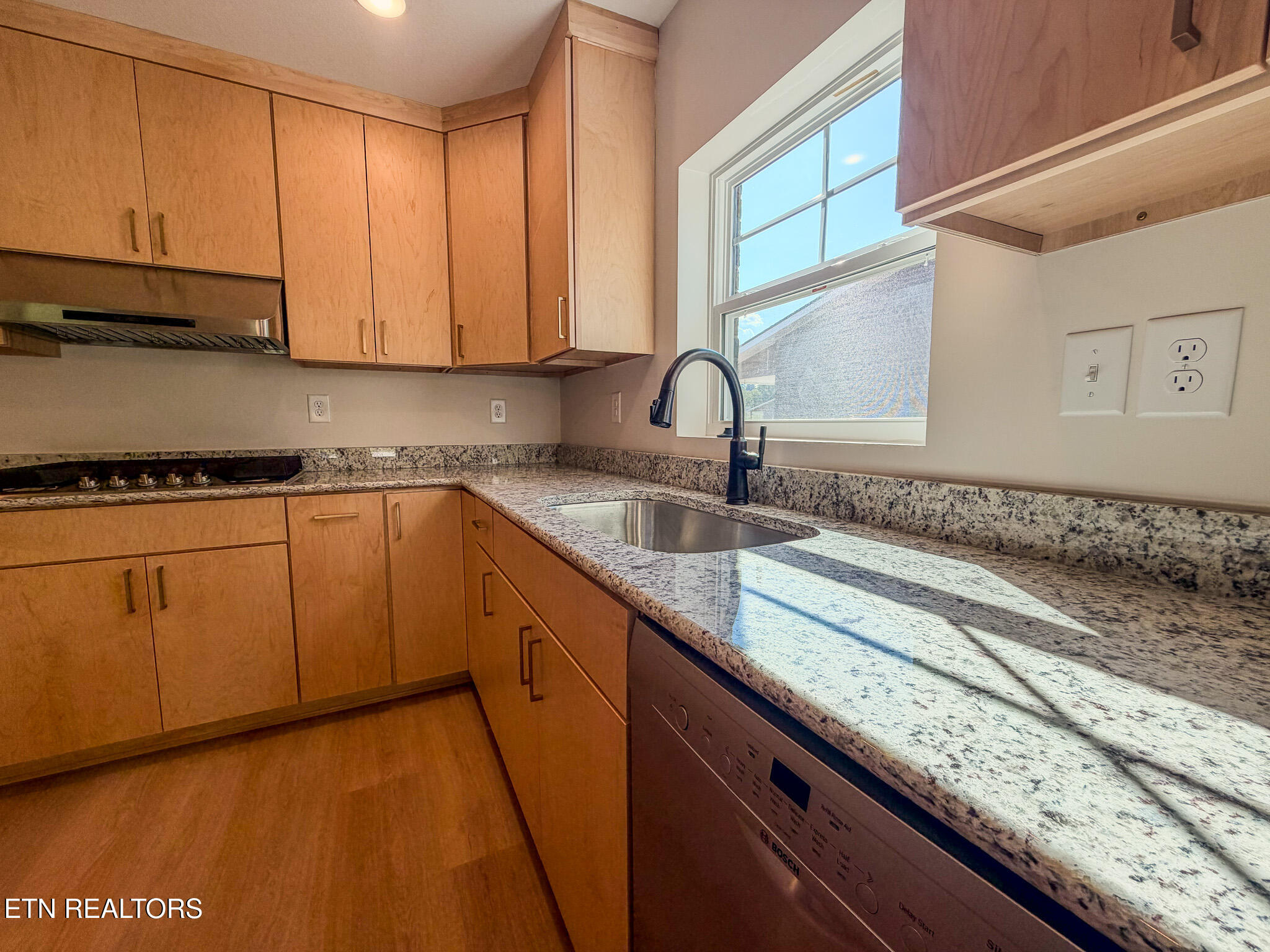 636 Snowflower Circle Pigeon Forge TN 37863