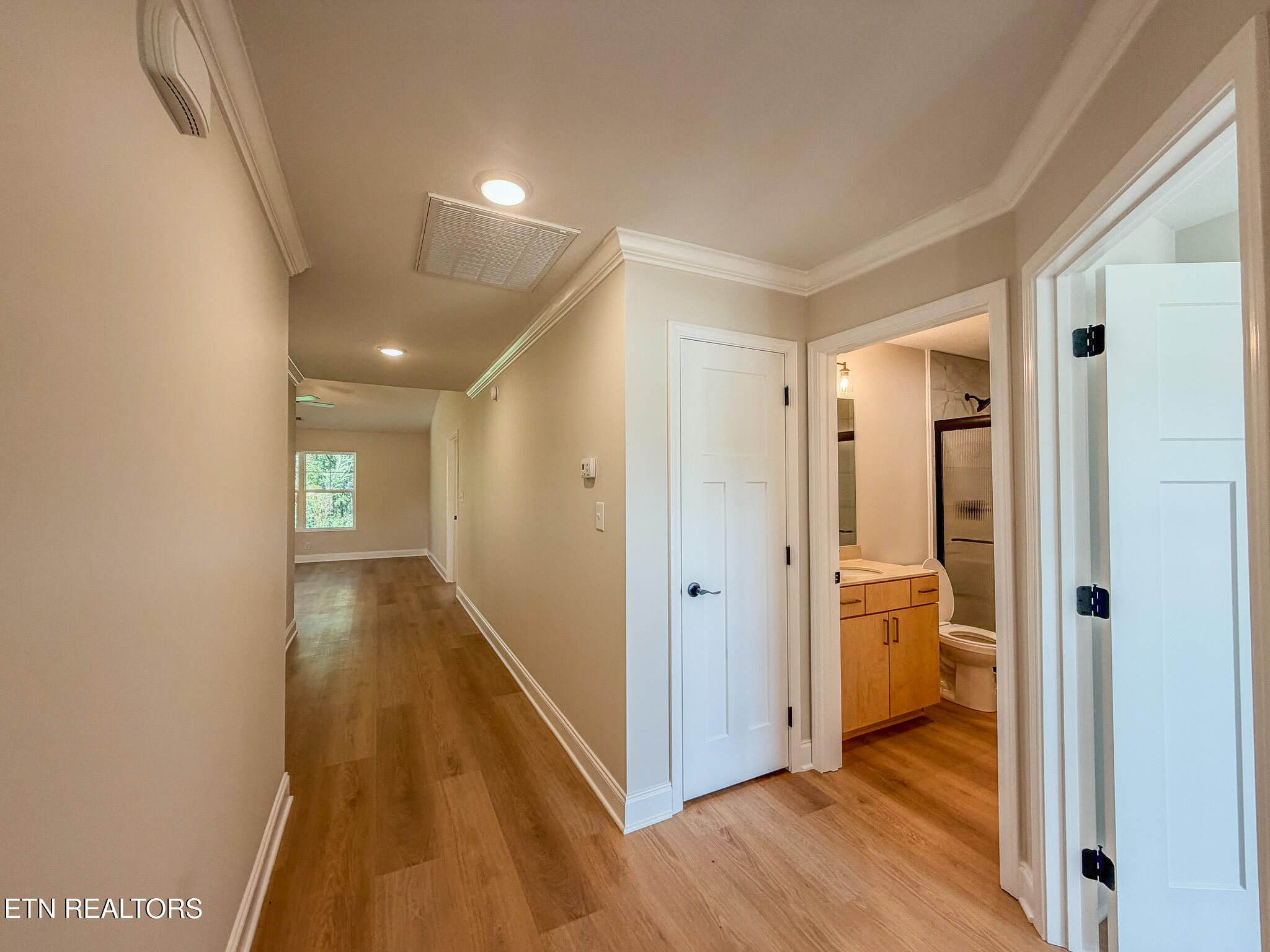 636 Snowflower Circle Pigeon Forge TN 37863