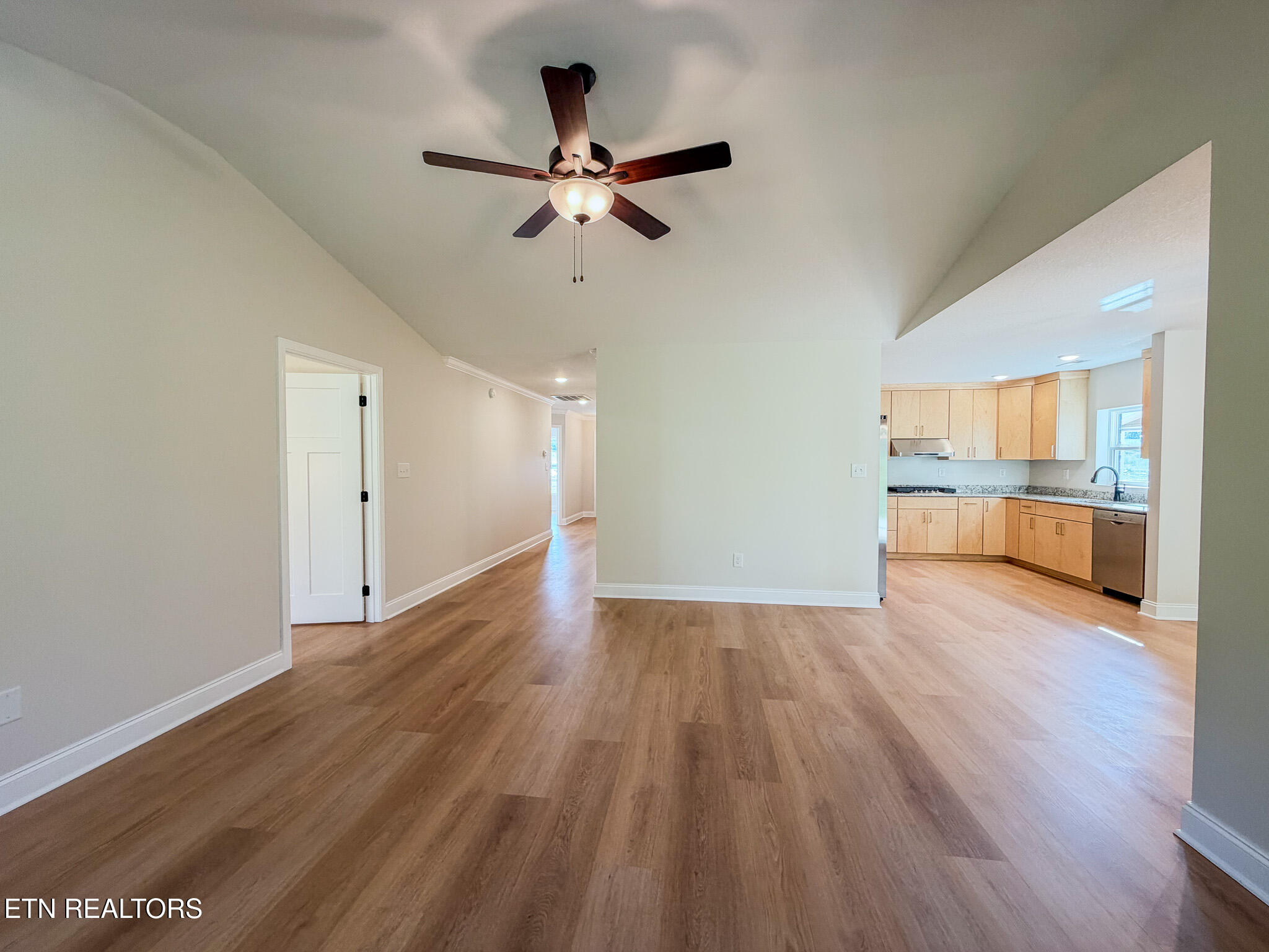636 Snowflower Circle Pigeon Forge TN 37863