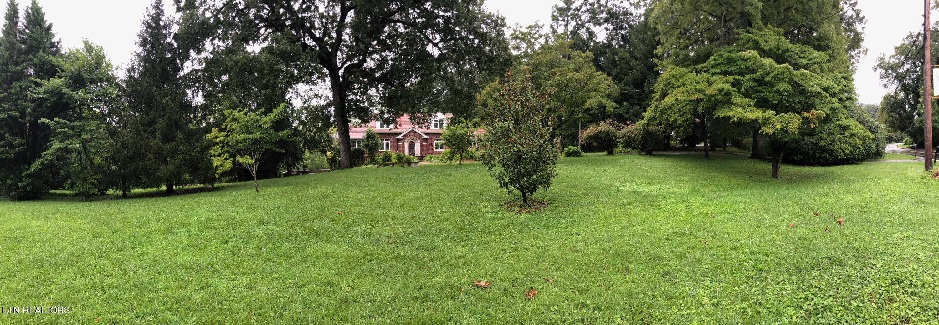 204 S Chilhowee Drive Knoxville TN 37914