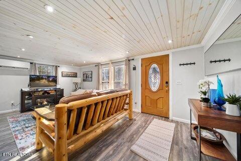 4204 Dellinger Hollow Road Pigeon Forge TN 37863