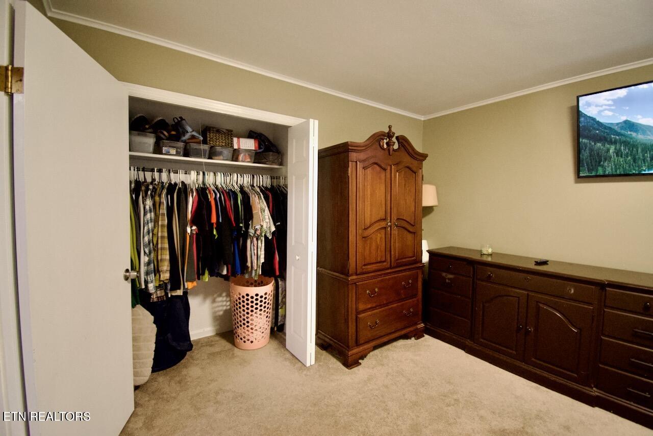 1204 Redwood Avenue Maryville TN 37803