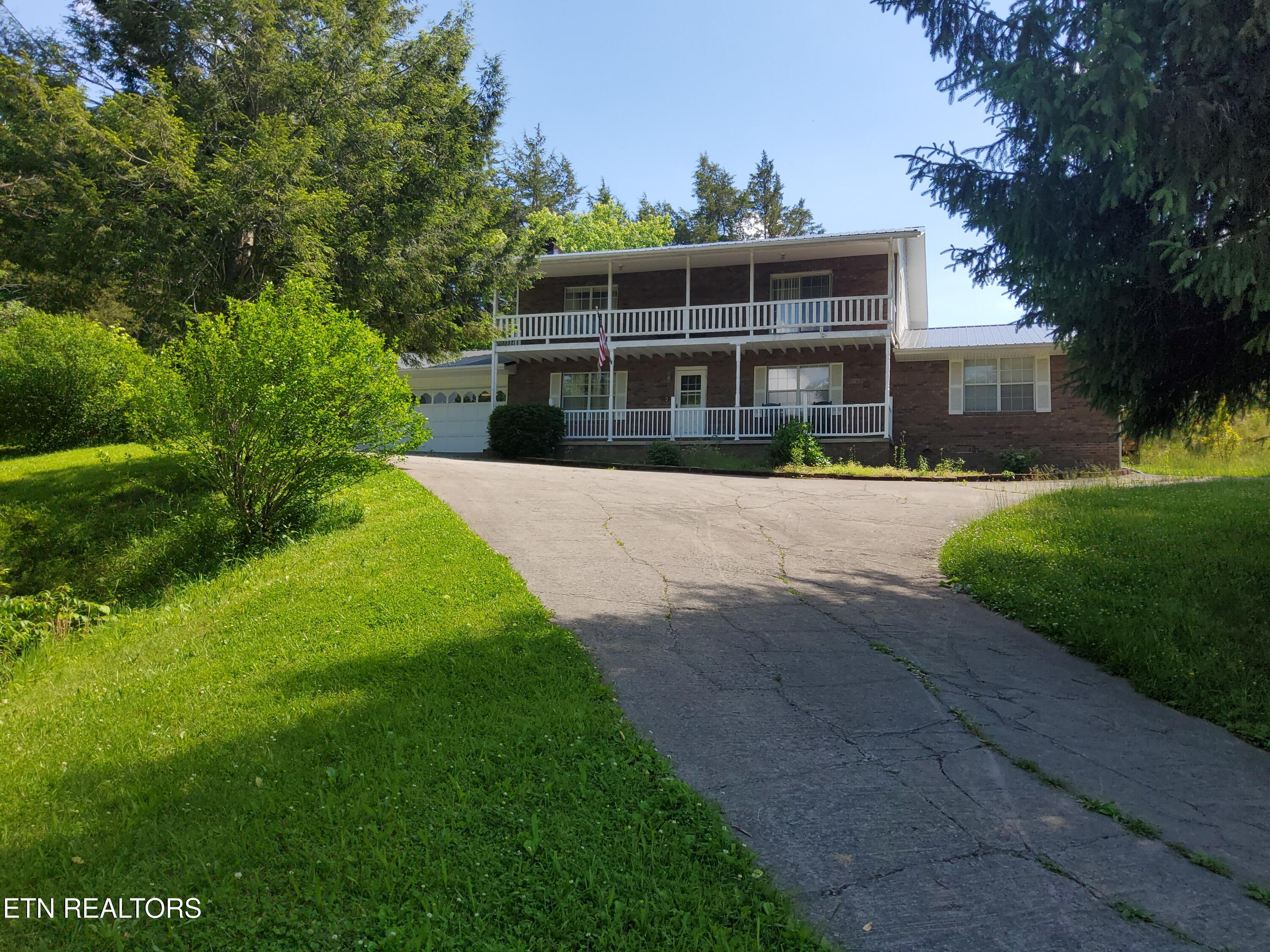 1231 Village Drive Sevierville TN 37862
