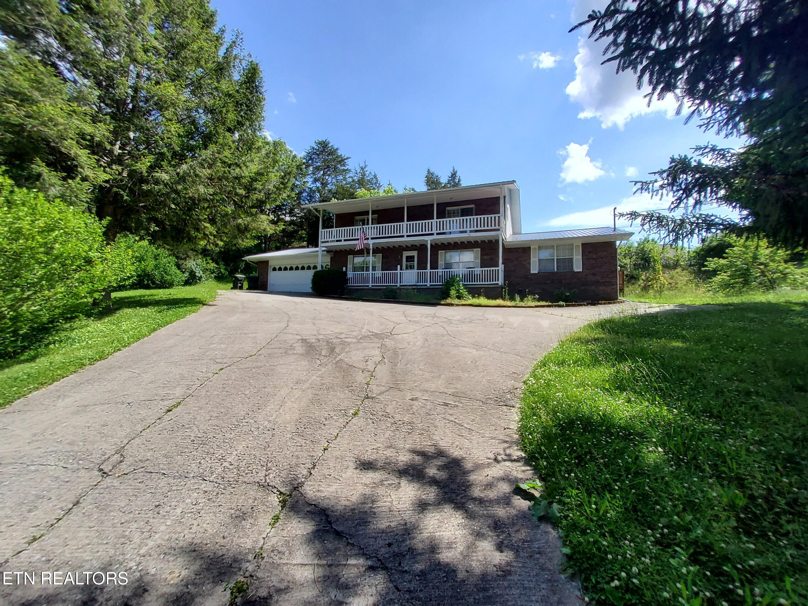 1231 Village Drive Sevierville TN 37862