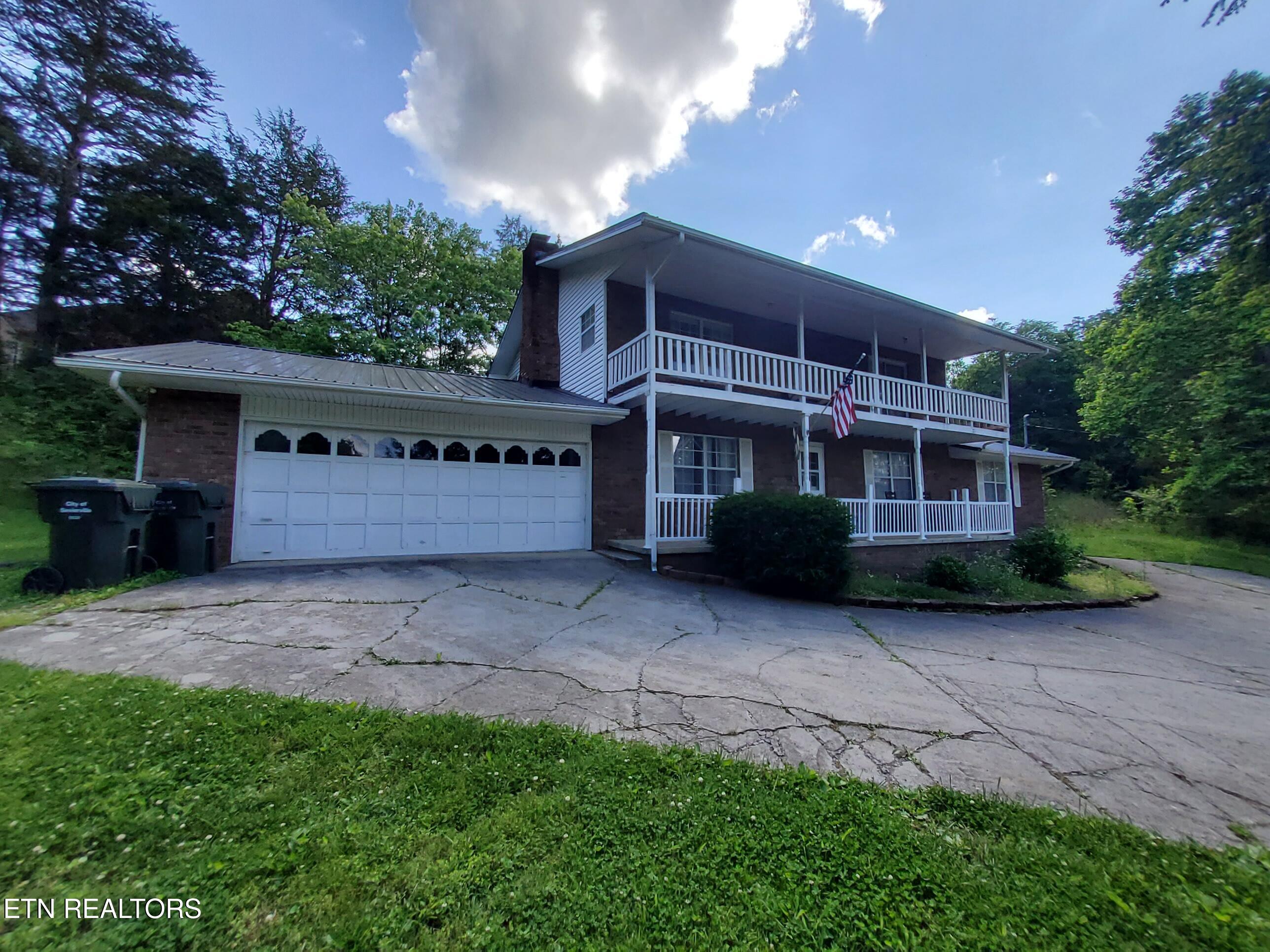 1231 Village Drive Sevierville TN 37862