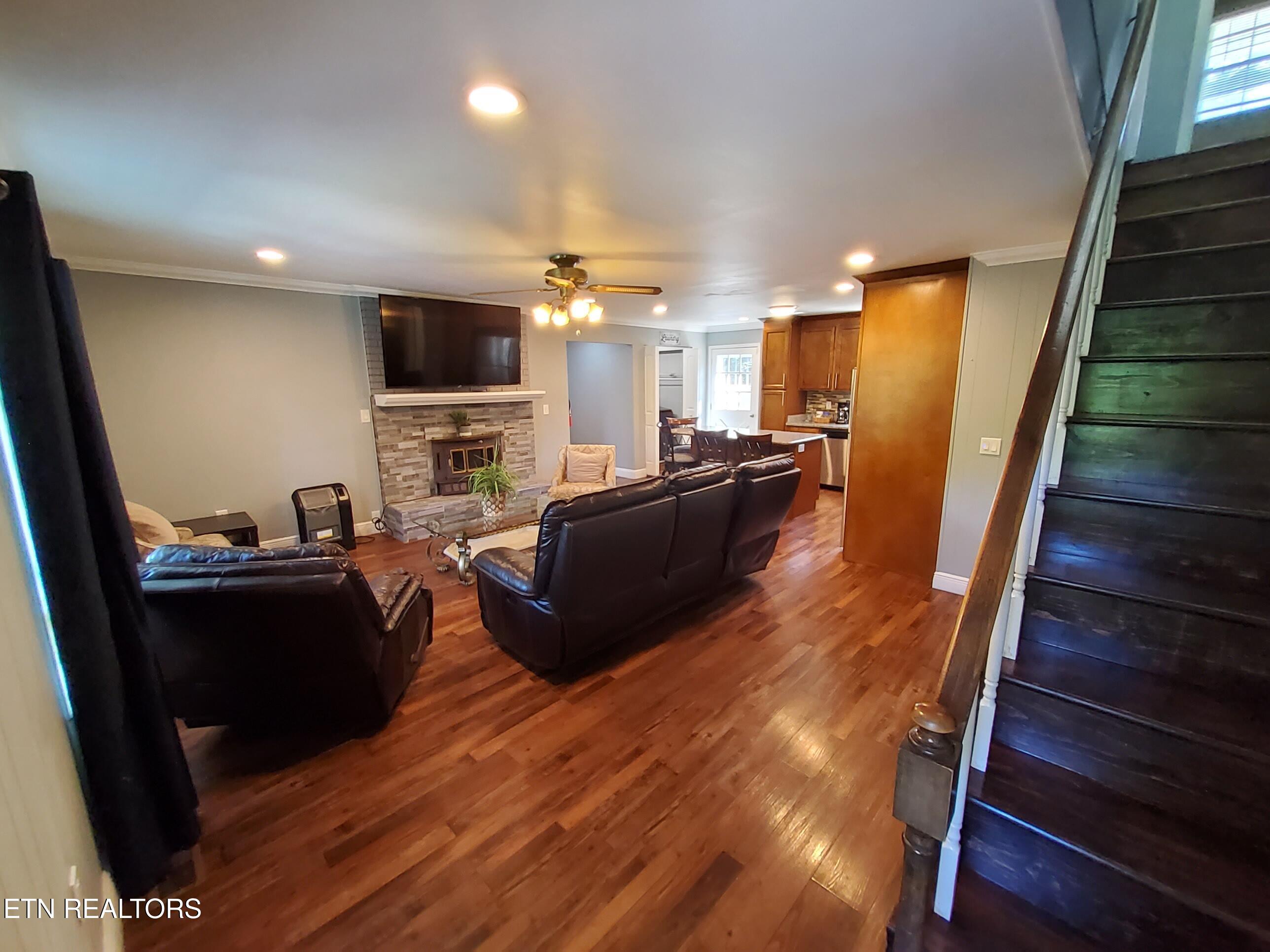 1231 Village Drive Sevierville TN 37862