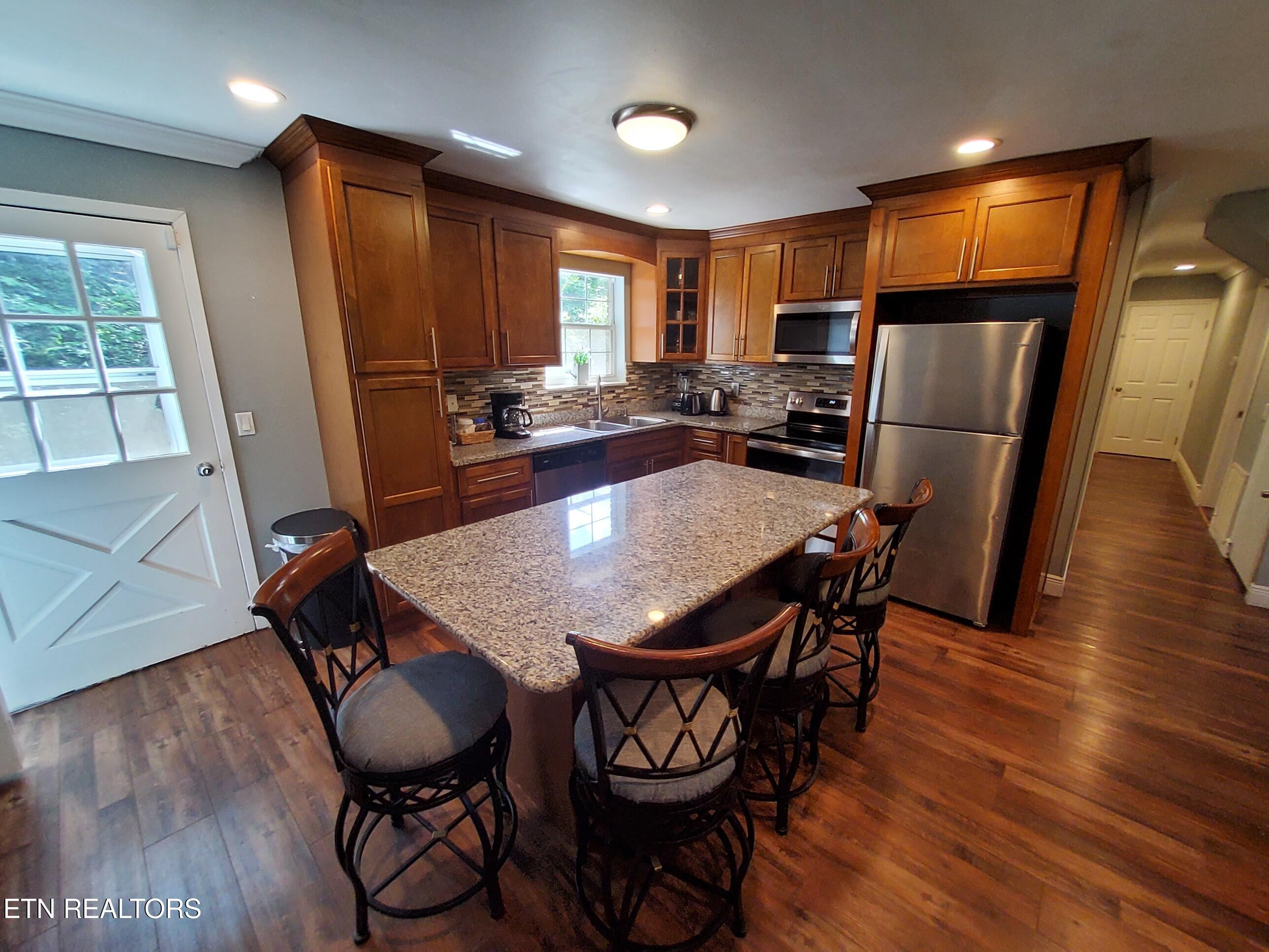 1231 Village Drive Sevierville TN 37862