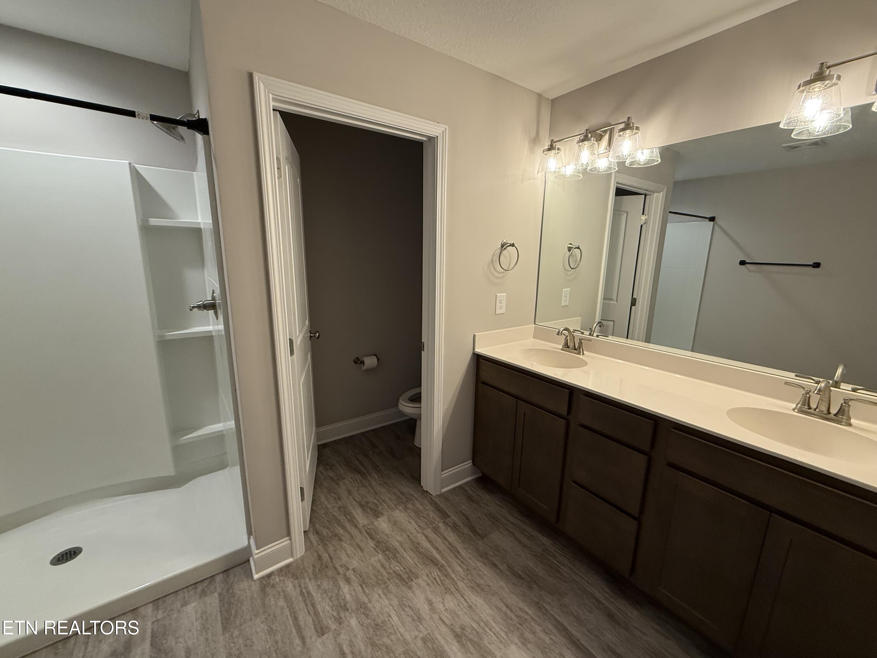 336 Broadberry Avenue Oak Ridge TN 37830