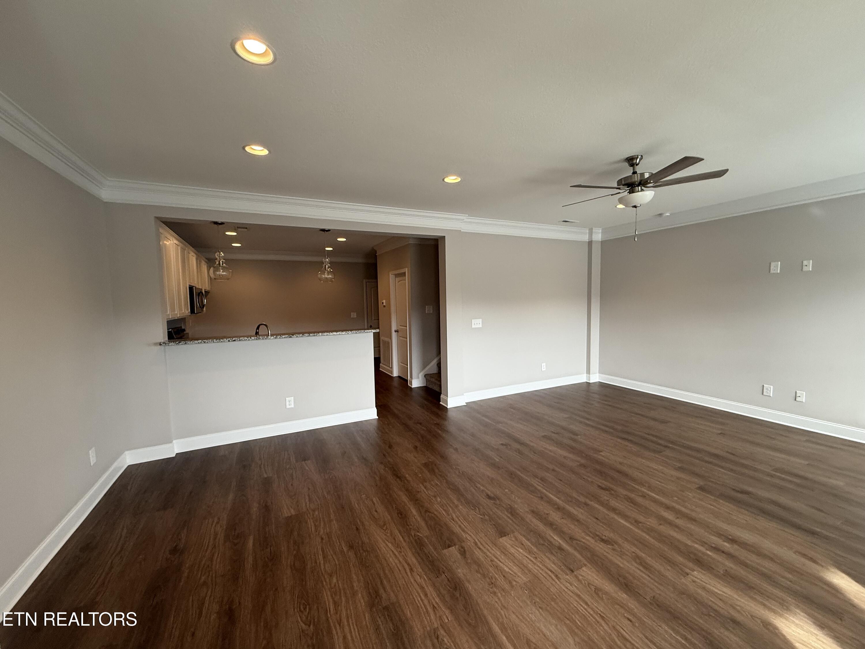 336 Broadberry Avenue Oak Ridge TN 37830