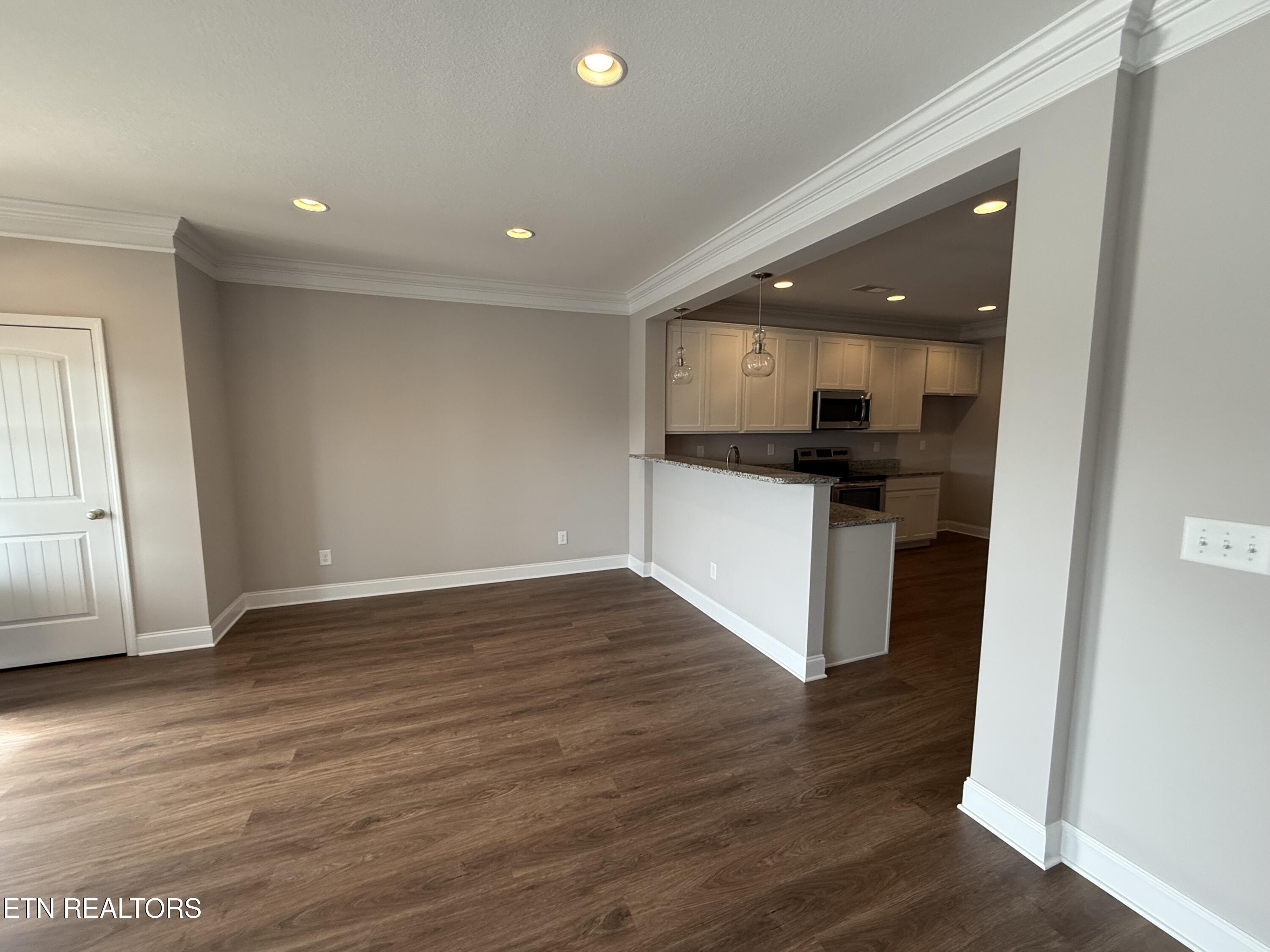 336 Broadberry Avenue Oak Ridge TN 37830