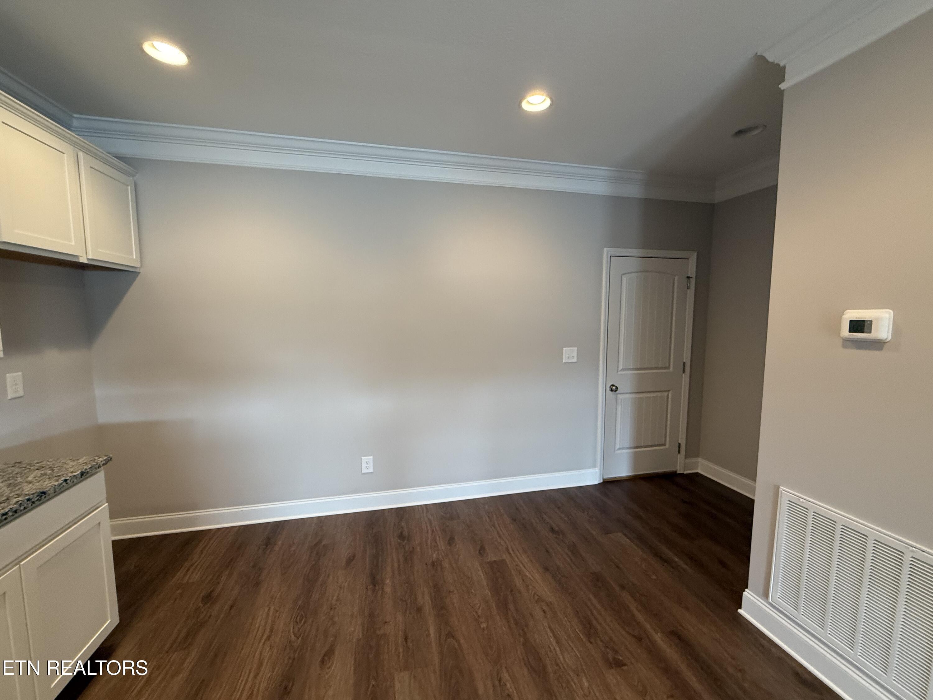 336 Broadberry Avenue Oak Ridge TN 37830