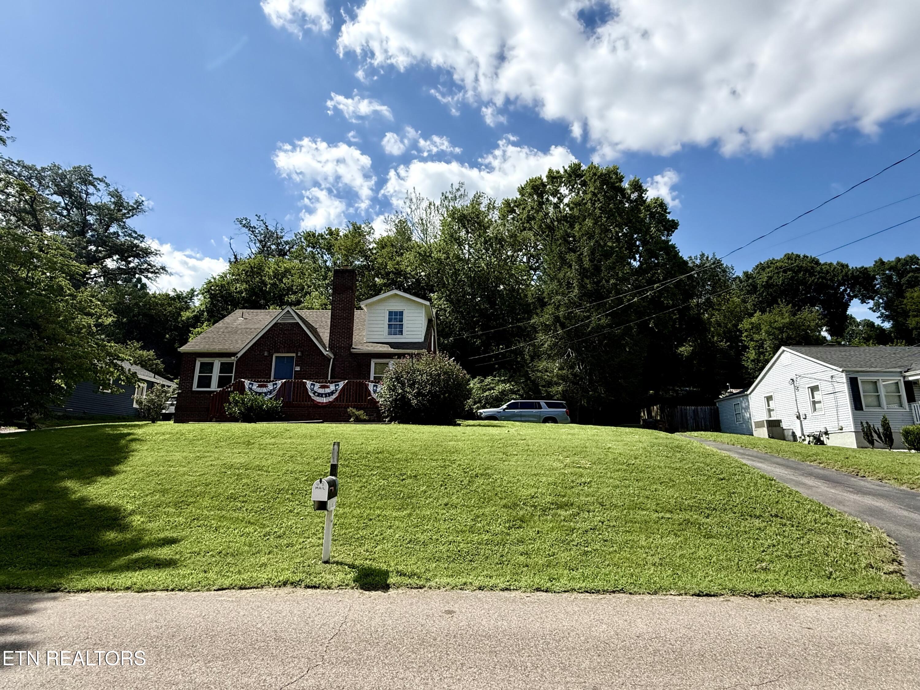 1717 Lenland Avenue Knoxville TN 37920